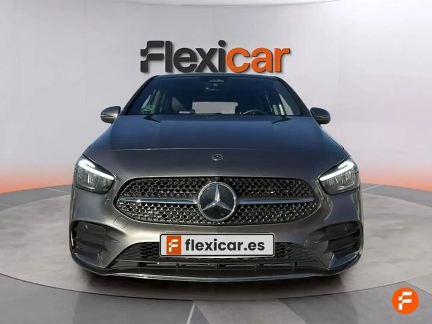 Mercedes-Benz B 200 200d Gris - 2