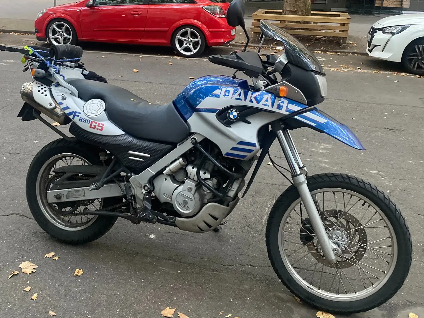 BMW F 650 GS Dakar Bleu - 1