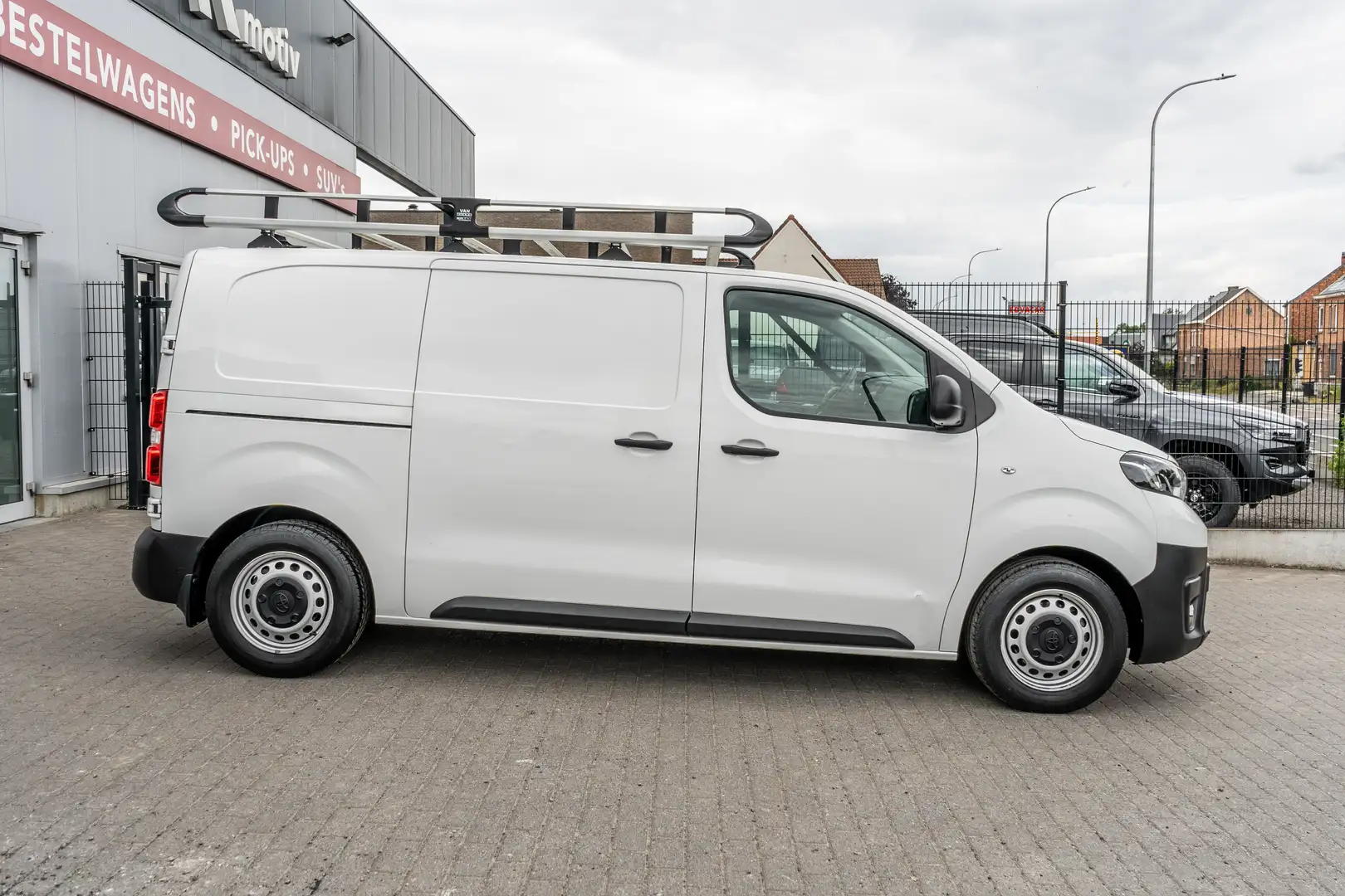 Toyota Proace 1.5 D4D - Cruis control / Trekhaak - 17.800 excl Wit - 2