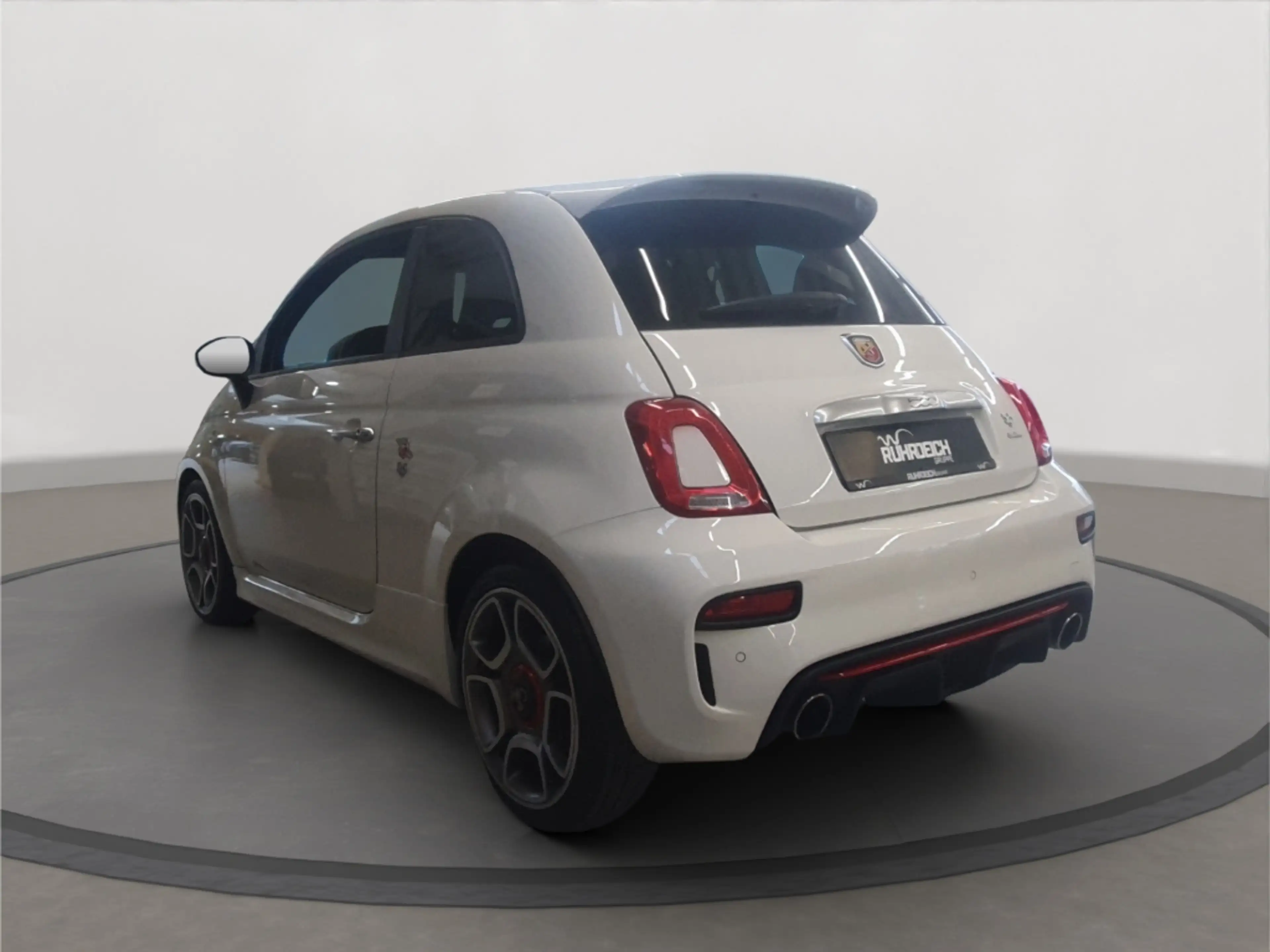 Abarth 500 595 Turismo Sportpaket Navi Leder — photo 3