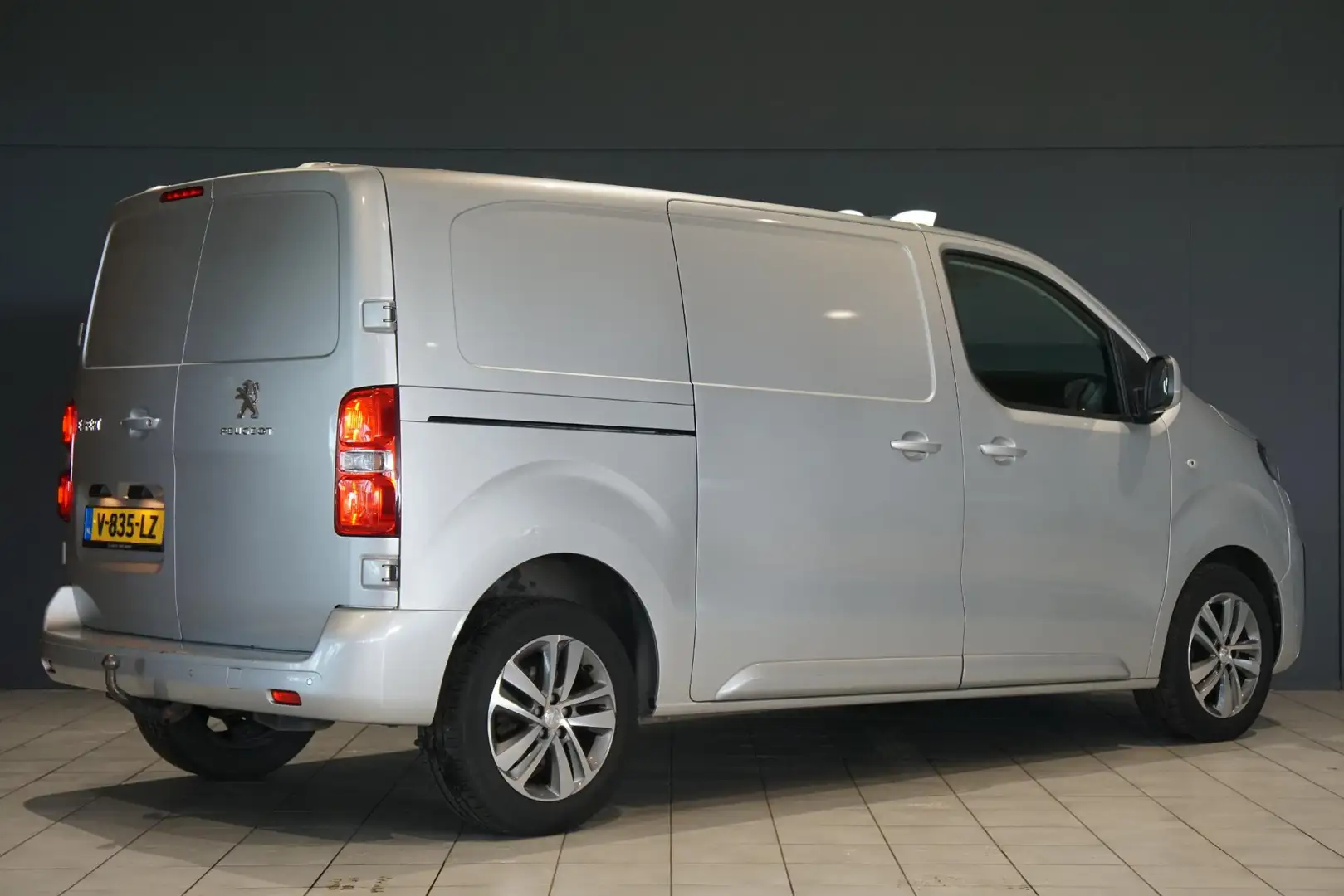 Peugeot Expert 231S 2.0 BlueHDI 120 Premium Pack + TREKHAAK / APP - 2