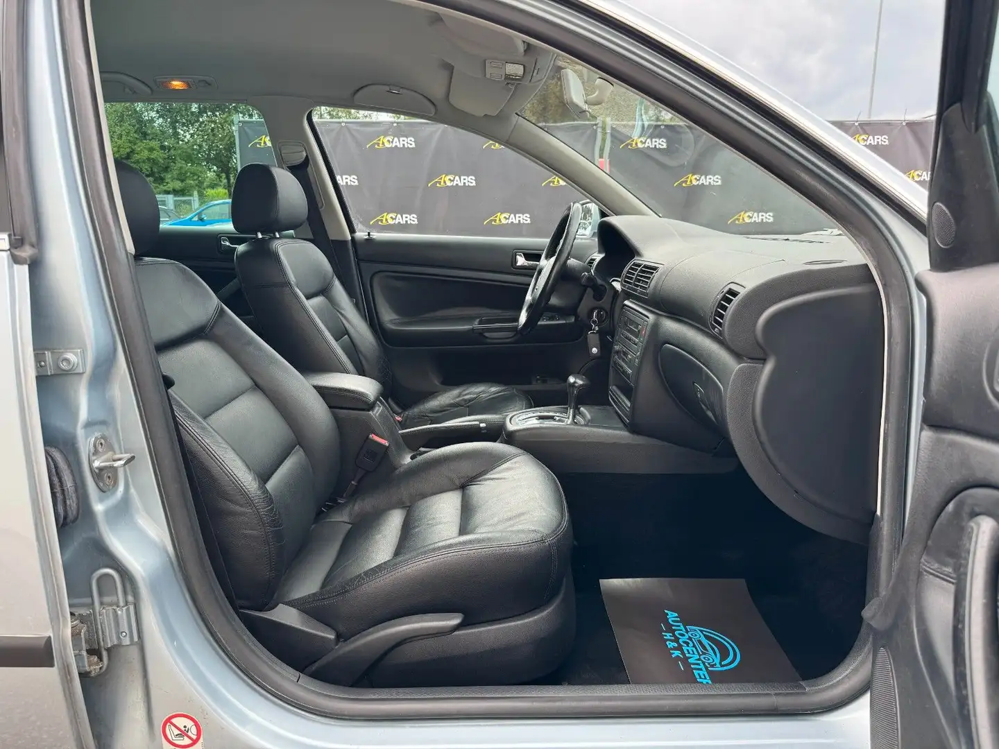 Car Image 26