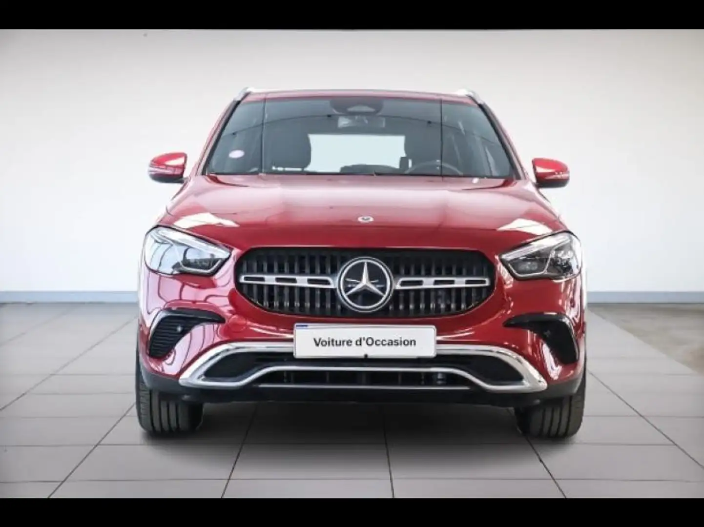 Mercedes-Benz GLA 180 180 136ch Progressive Line 7G-DCT - 2