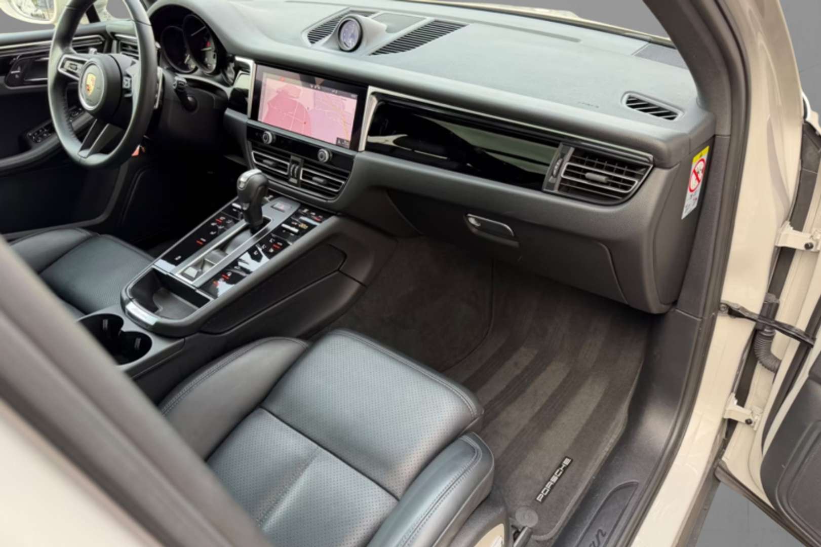 Porsche Macan II -  - Joinsteer - #3