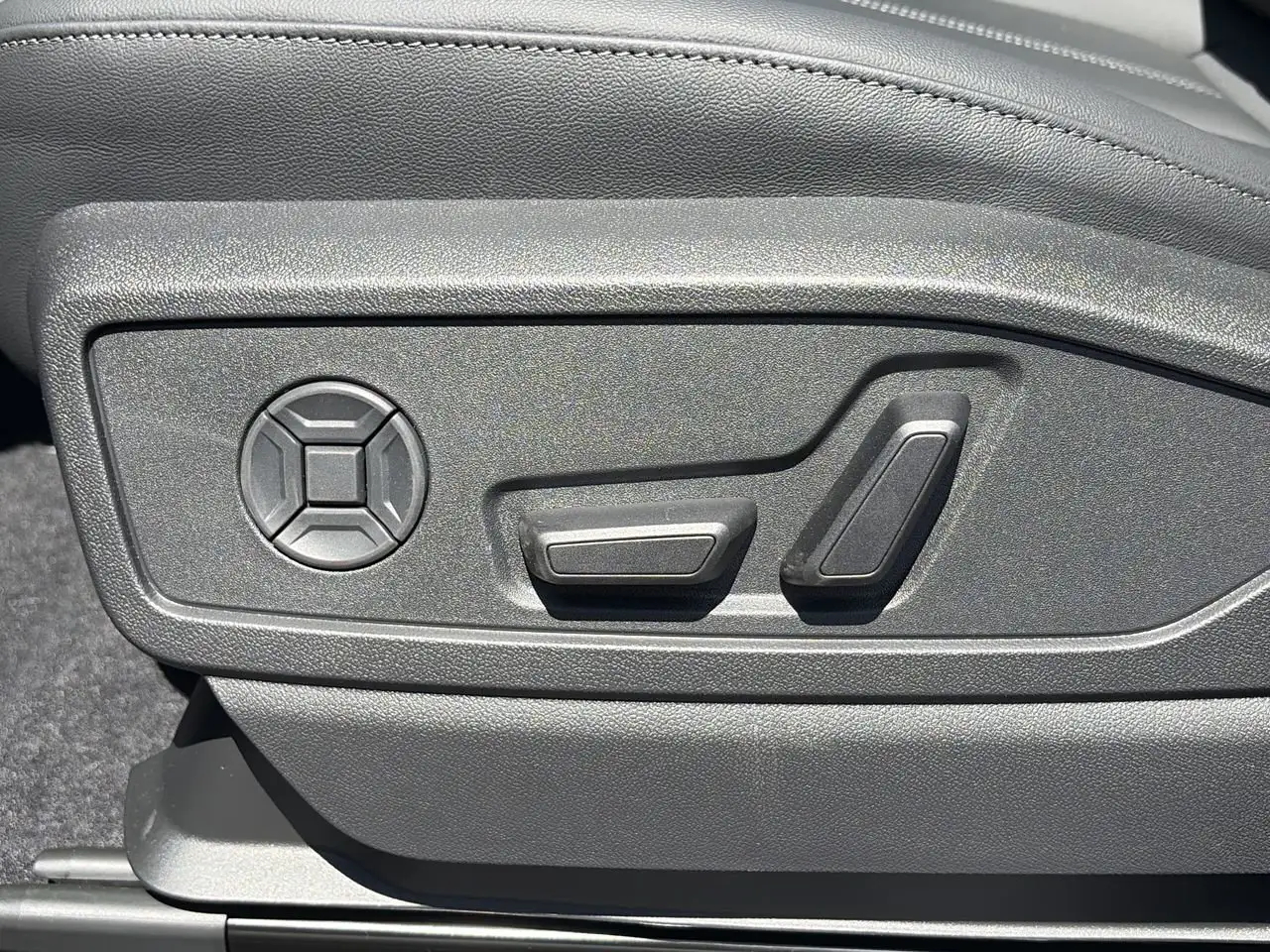 Audi Q5 снимка Audi Q5