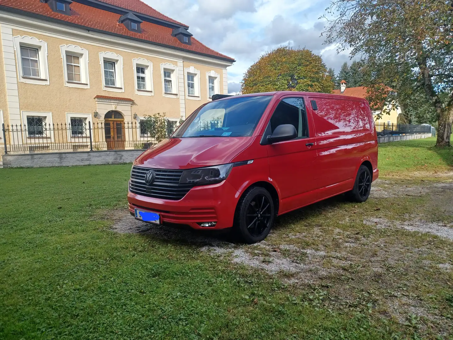 Volkswagen T6 Transporter Rot - 1