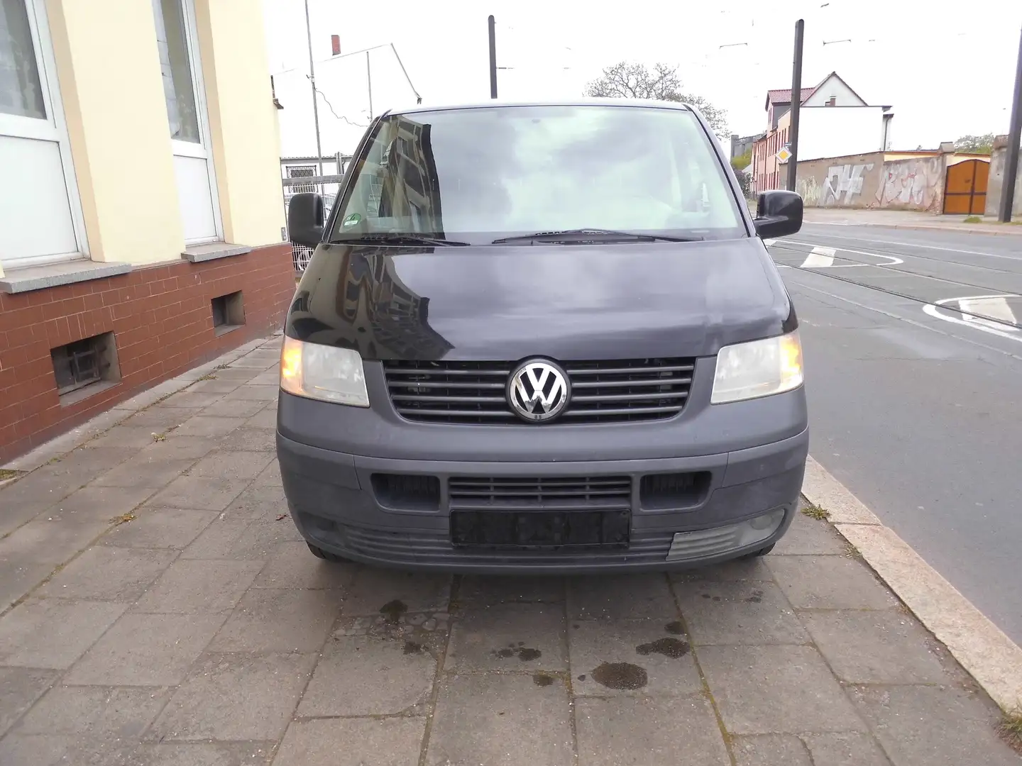 Volkswagen T5 Caravelle Kombi lang Negro - 1