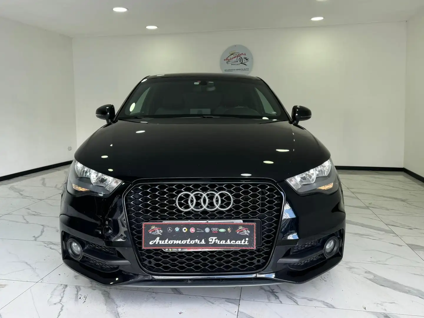 Audi A1 1.4 tfsi S-LINE -185cv s-tronic-2016 Zwart - 2