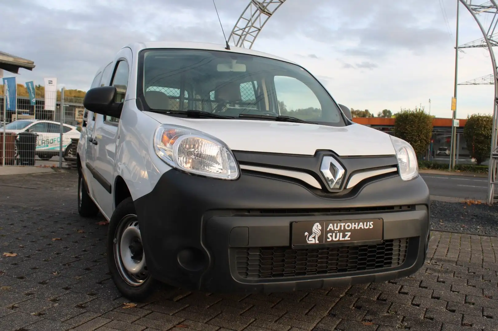 Renault Kangoo 1.5DCI Express Maxi/6-Gang/PDC/Start-Stop Weiß - 1
