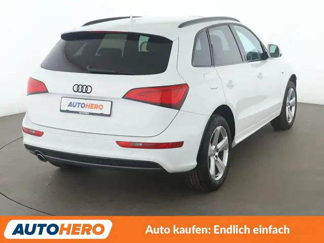 Audi Q5 view 6