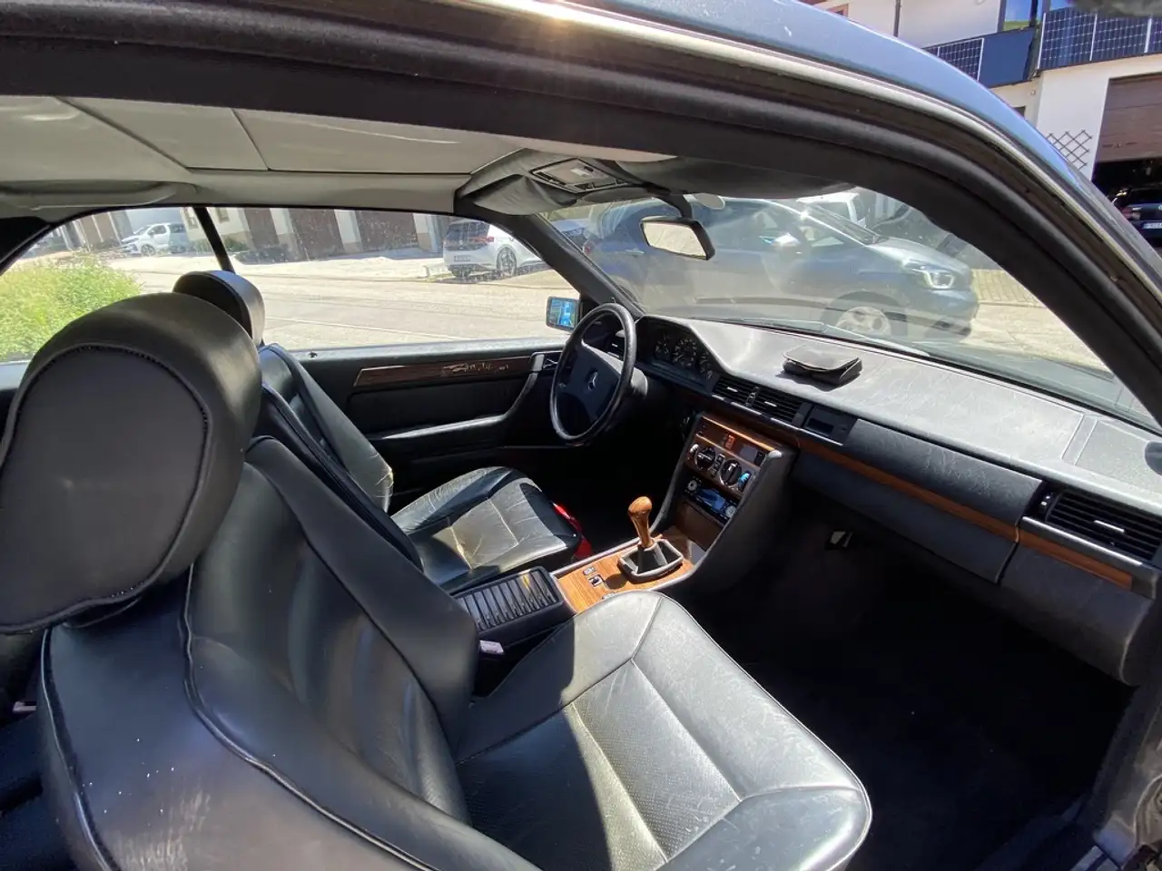 Mercedes-Benz 230 CE / 2 Autos, foto 12