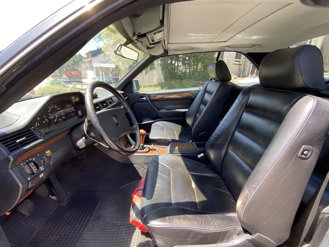 Mercedes-Benz 230 CE / 2 Autos, foto 7