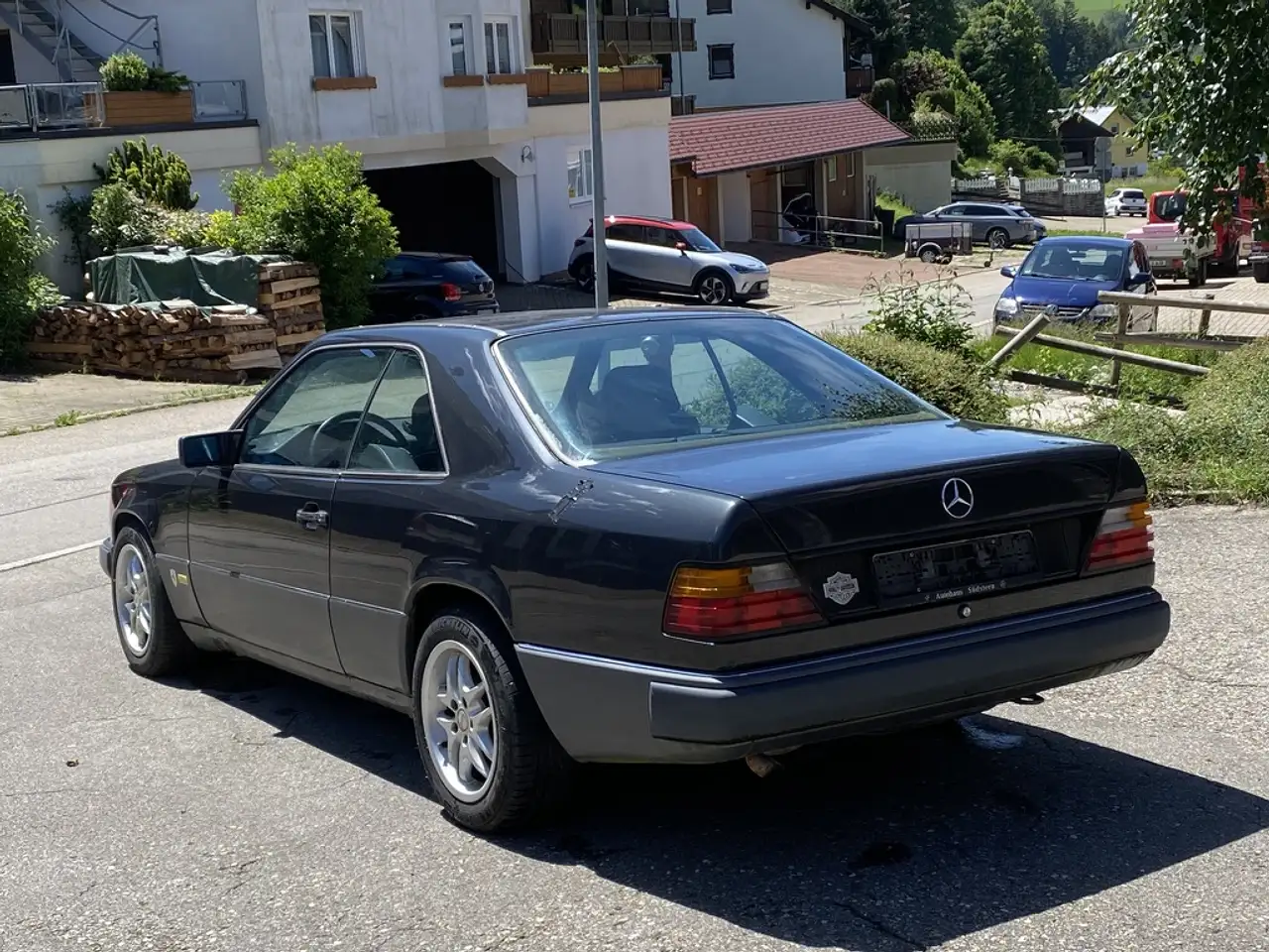 Mercedes-Benz 230 CE / 2 Autos, foto 6