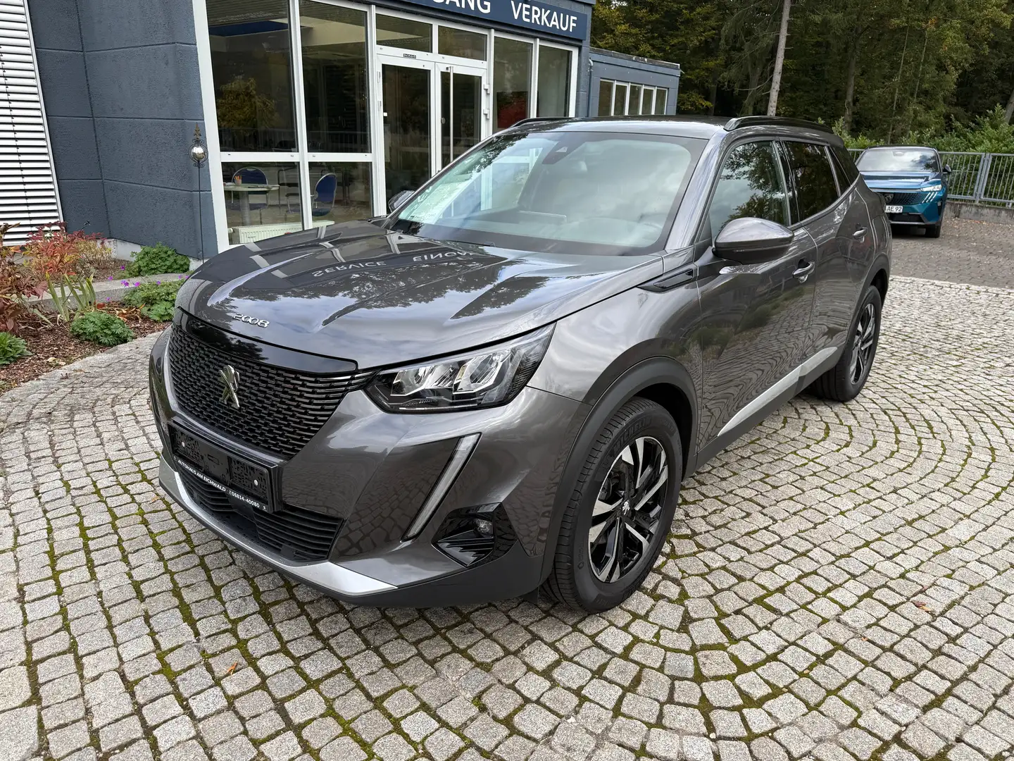 Peugeot 2008 Allure Pack Grau - 1