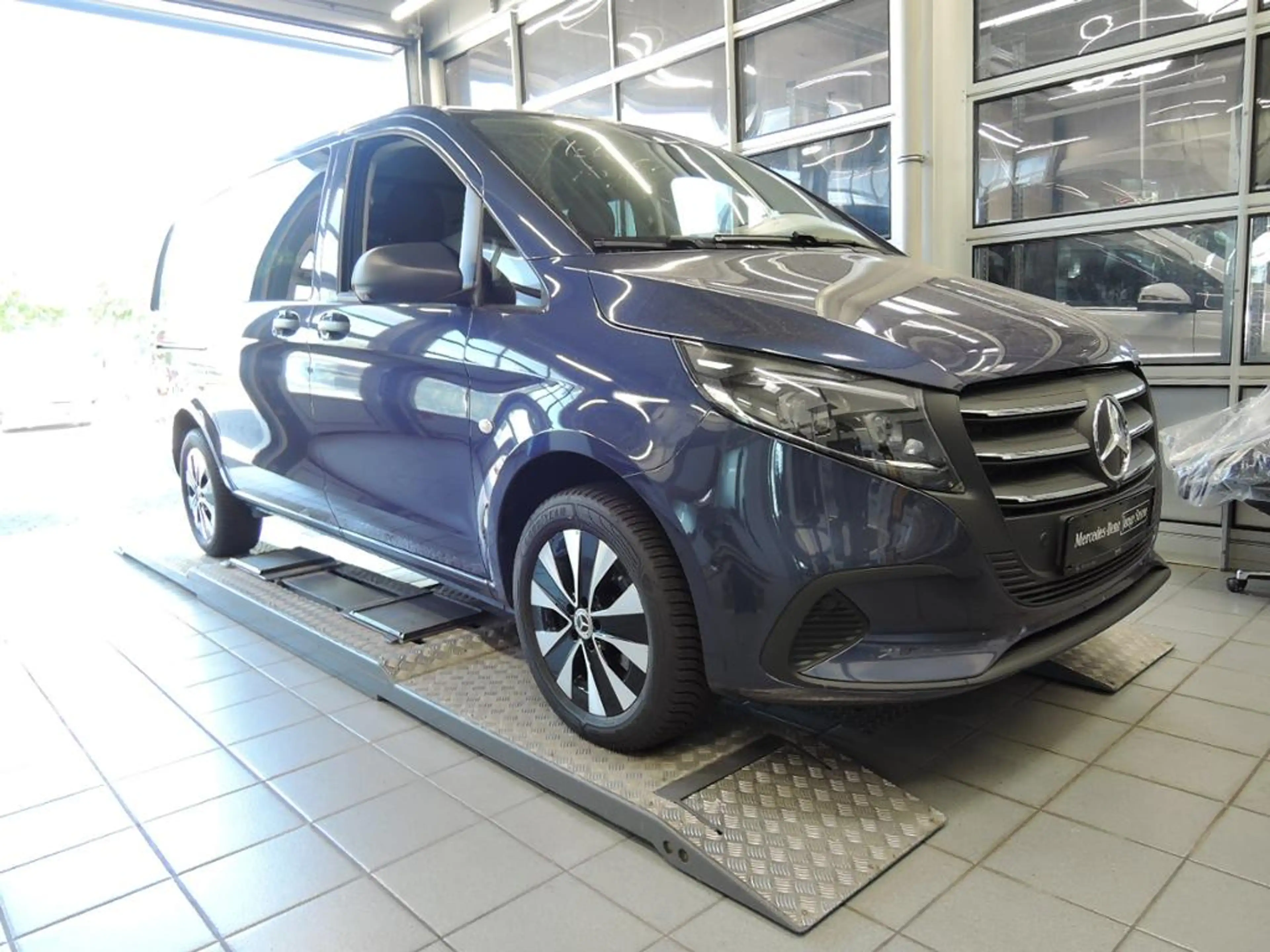 Mercedes-Benz Vito 119 CDI 4x4 Mixto Multibeam-LED*360° — photo 2