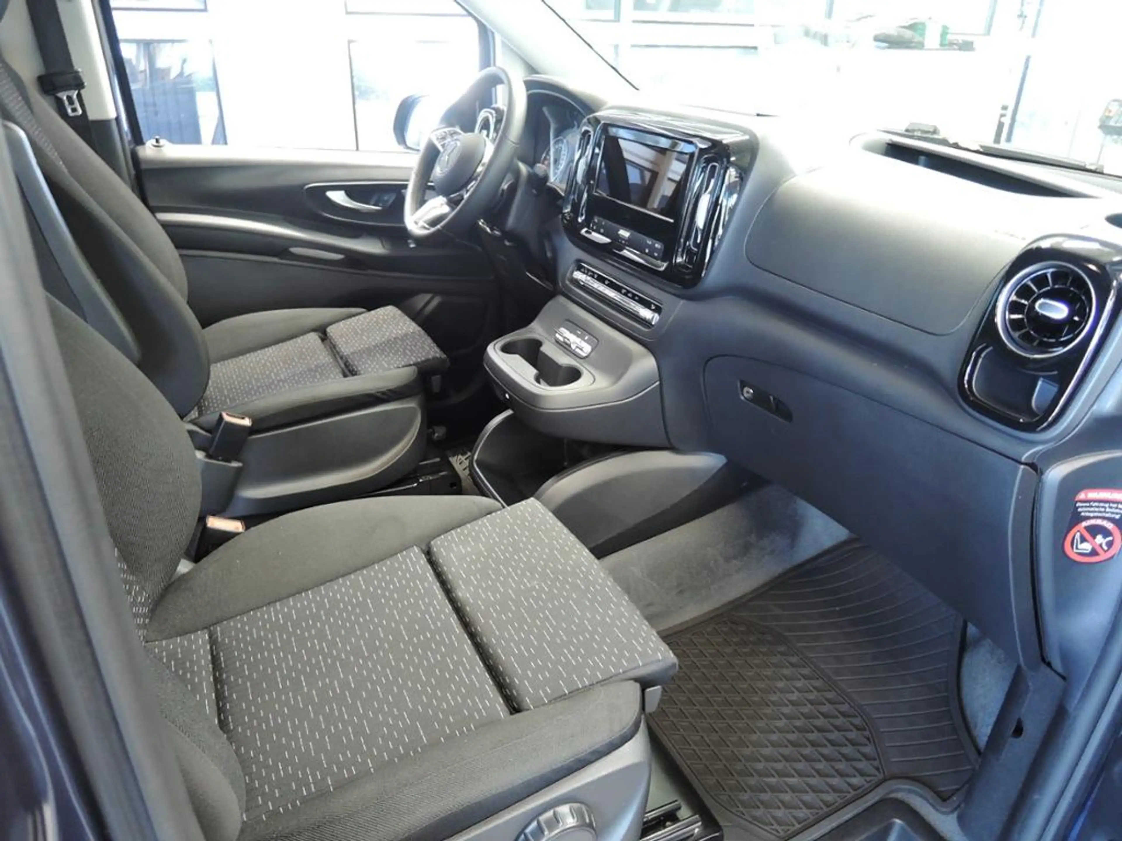 Mercedes-Benz Vito 119 CDI 4x4 Mixto Multibeam-LED*360° — photo 7
