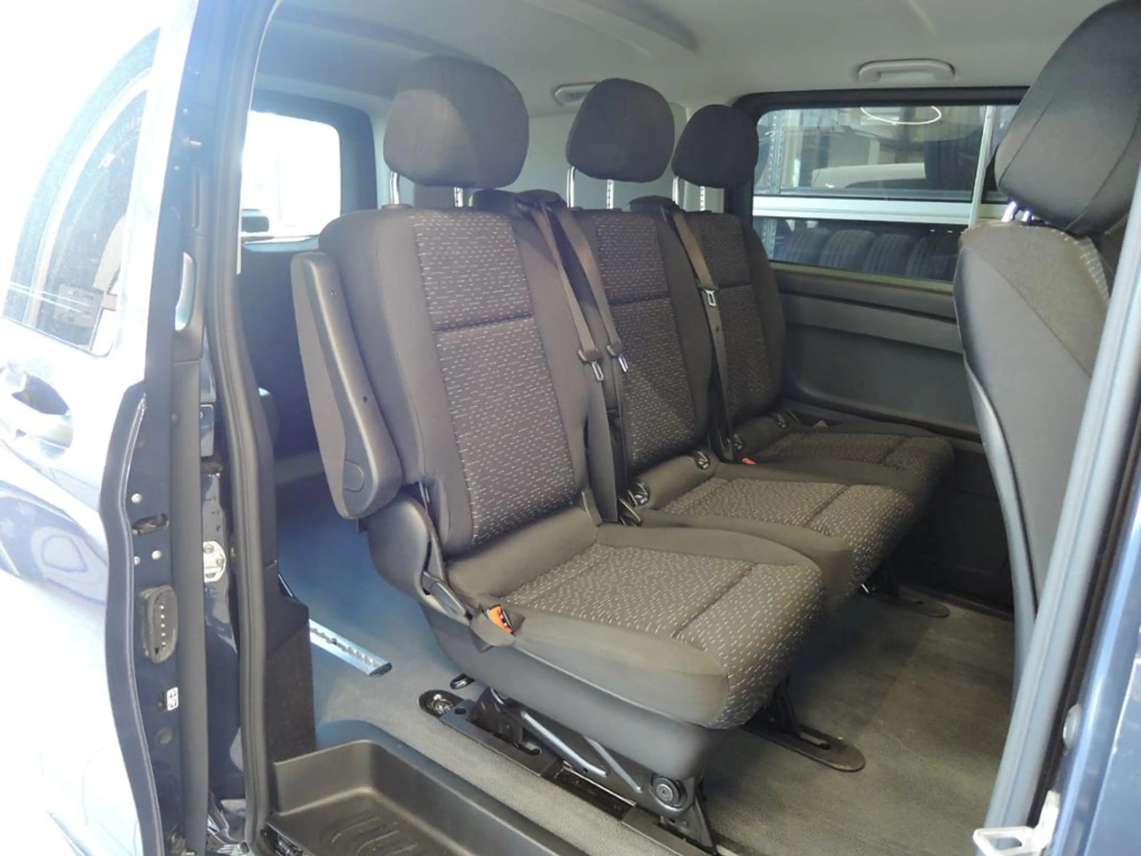 Mercedes-Benz Vito 119 CDI 4x4 Mixto Multibeam-LED*360° — photo 6