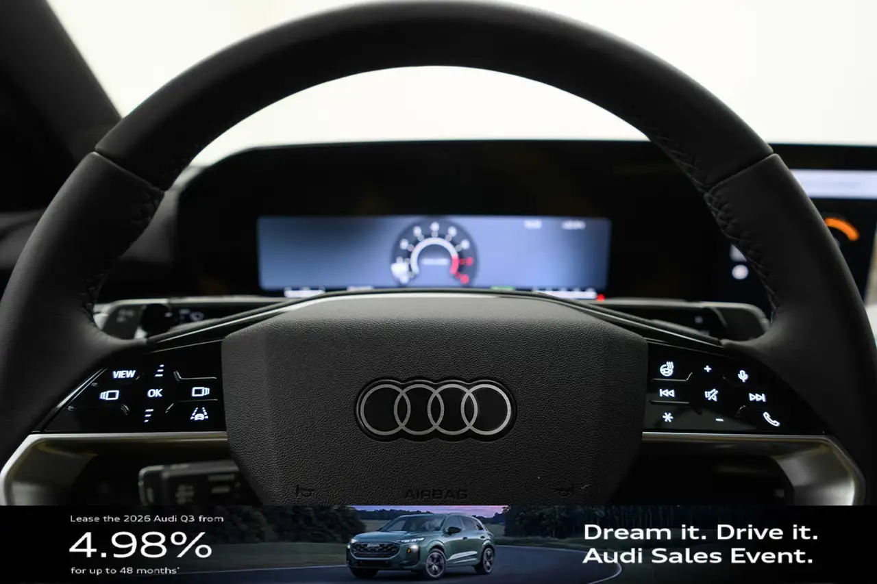 Audi Q3 снимка Audi Q3