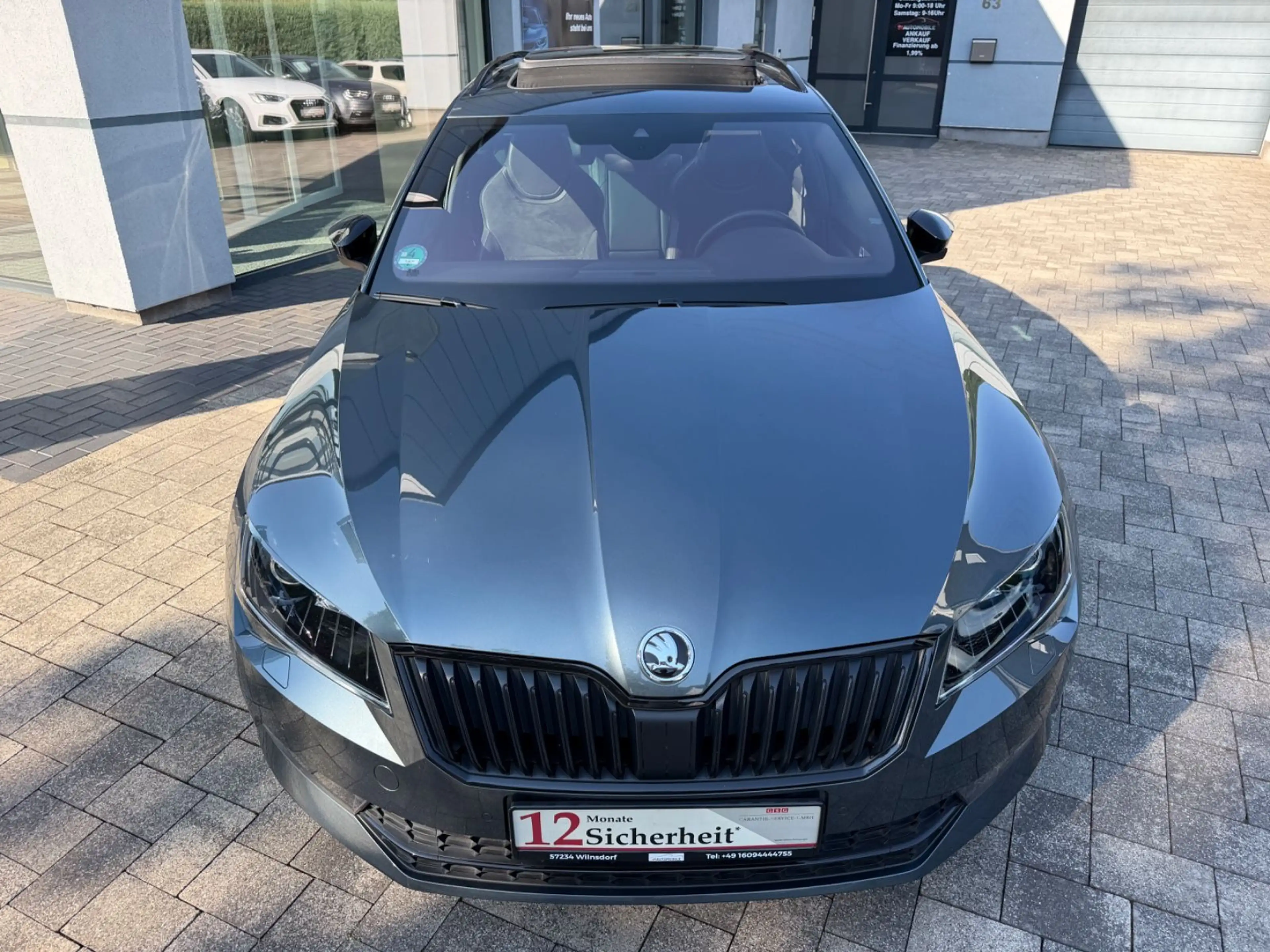 Skoda Superb Combi 2.0 TSI Sportline 4x4*Panorama*AHK — photo 12