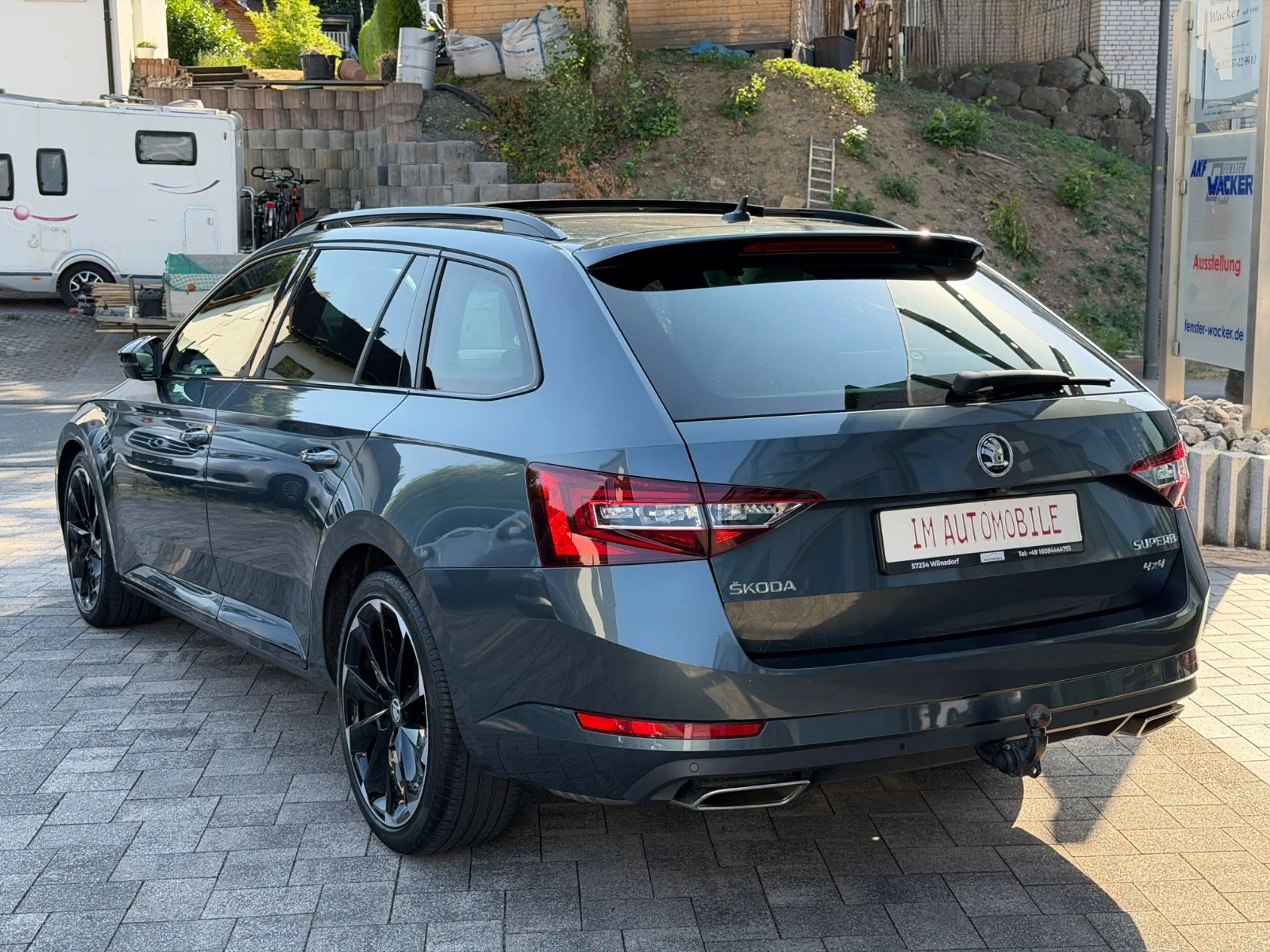 Skoda Superb Combi 2.0 TSI Sportline 4x4*Panorama*AHK — photo 6