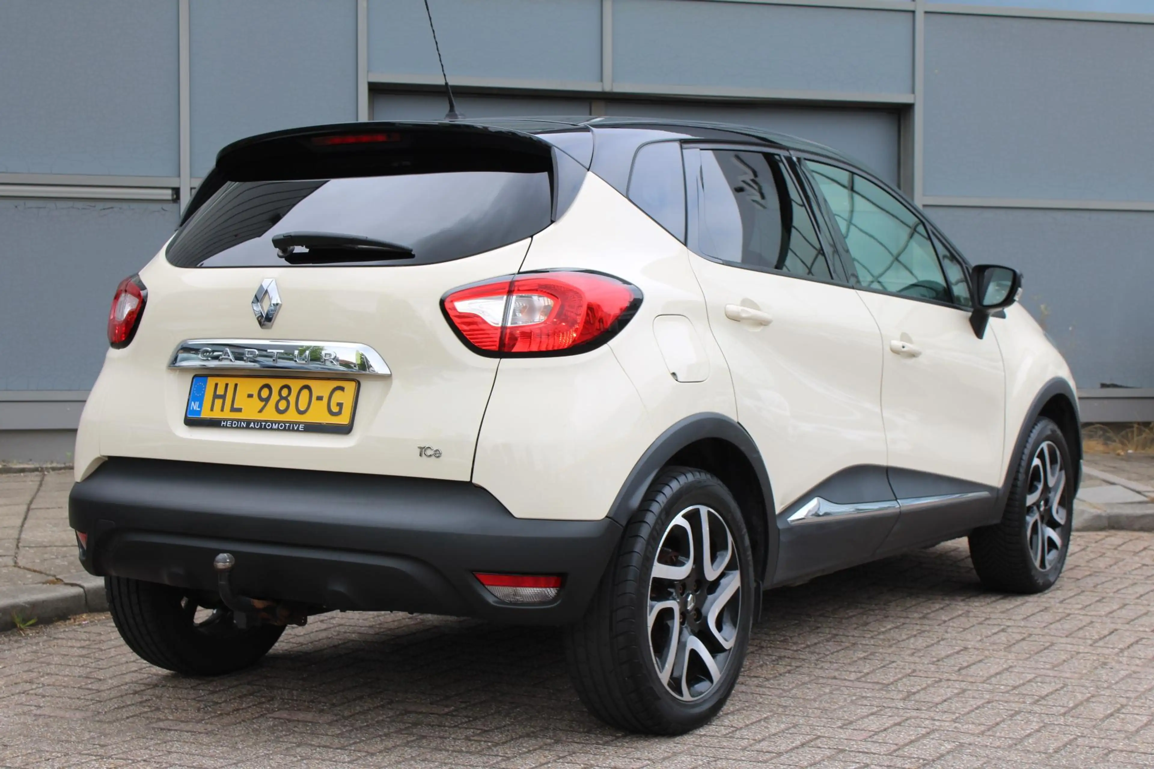 Renault Captur 0.9 TCe Dynamique | Trekhaak | Navigatie | Climate — photo 2