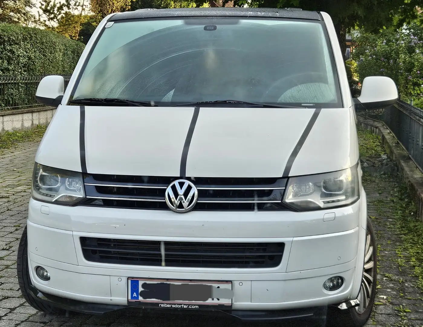 Volkswagen T5 Multivan Edition 25 Austria 2,0 TSI DSG White - 1