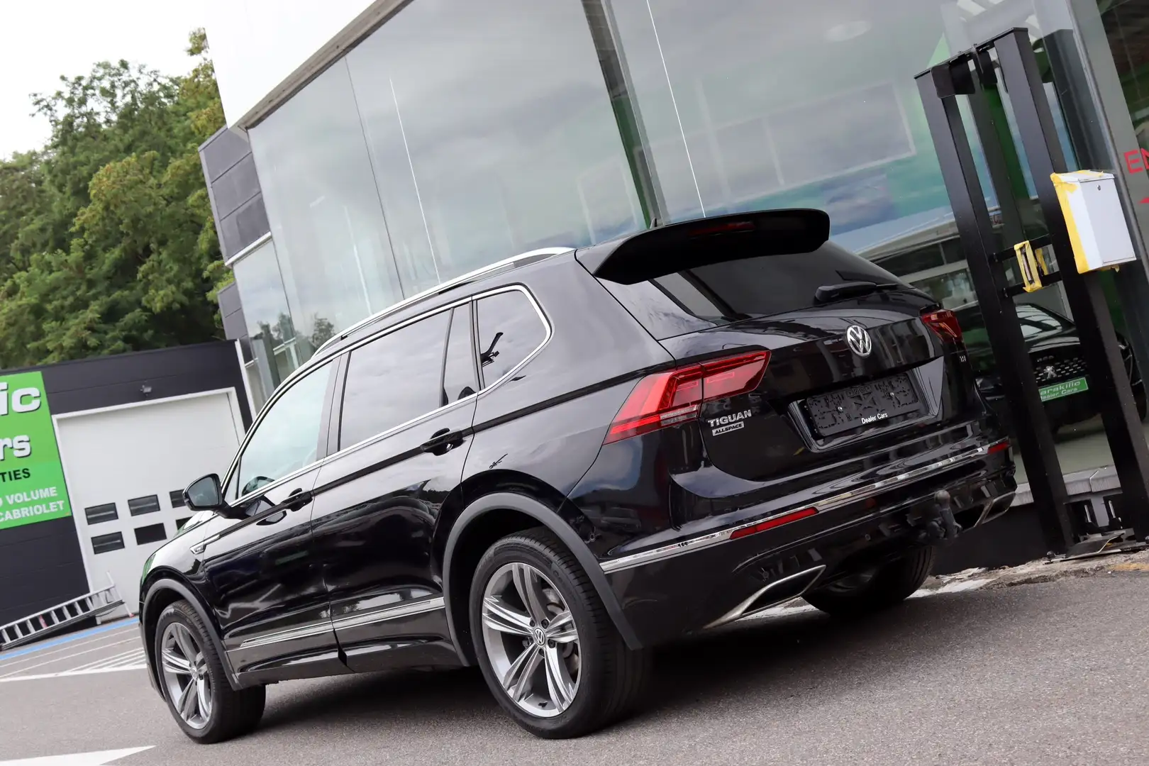 Volkswagen Tiguan Allspace 7 PLACES 1.4TSI 150CV R-LINE DSG PANO FULL OPTIONS Nero - 2
