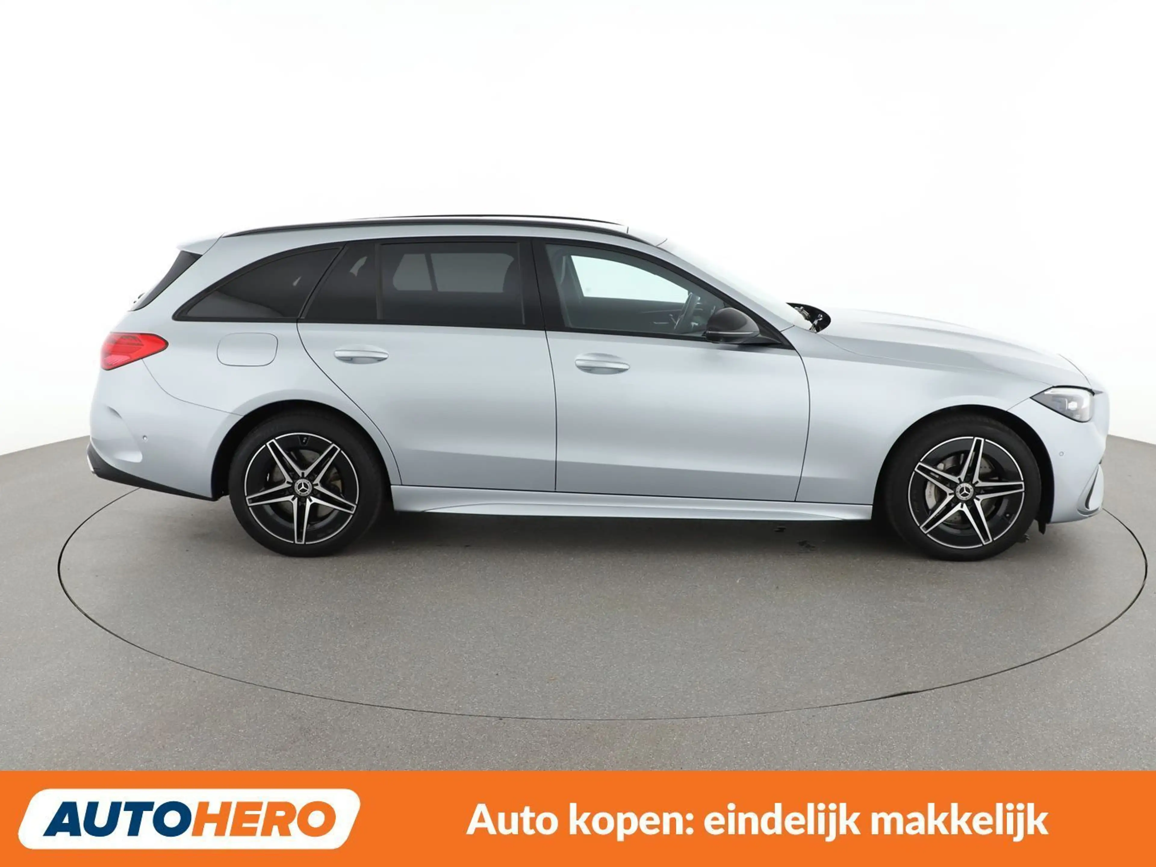 Mercedes-Benz C 300 C 300e T AMG Line — photo 7