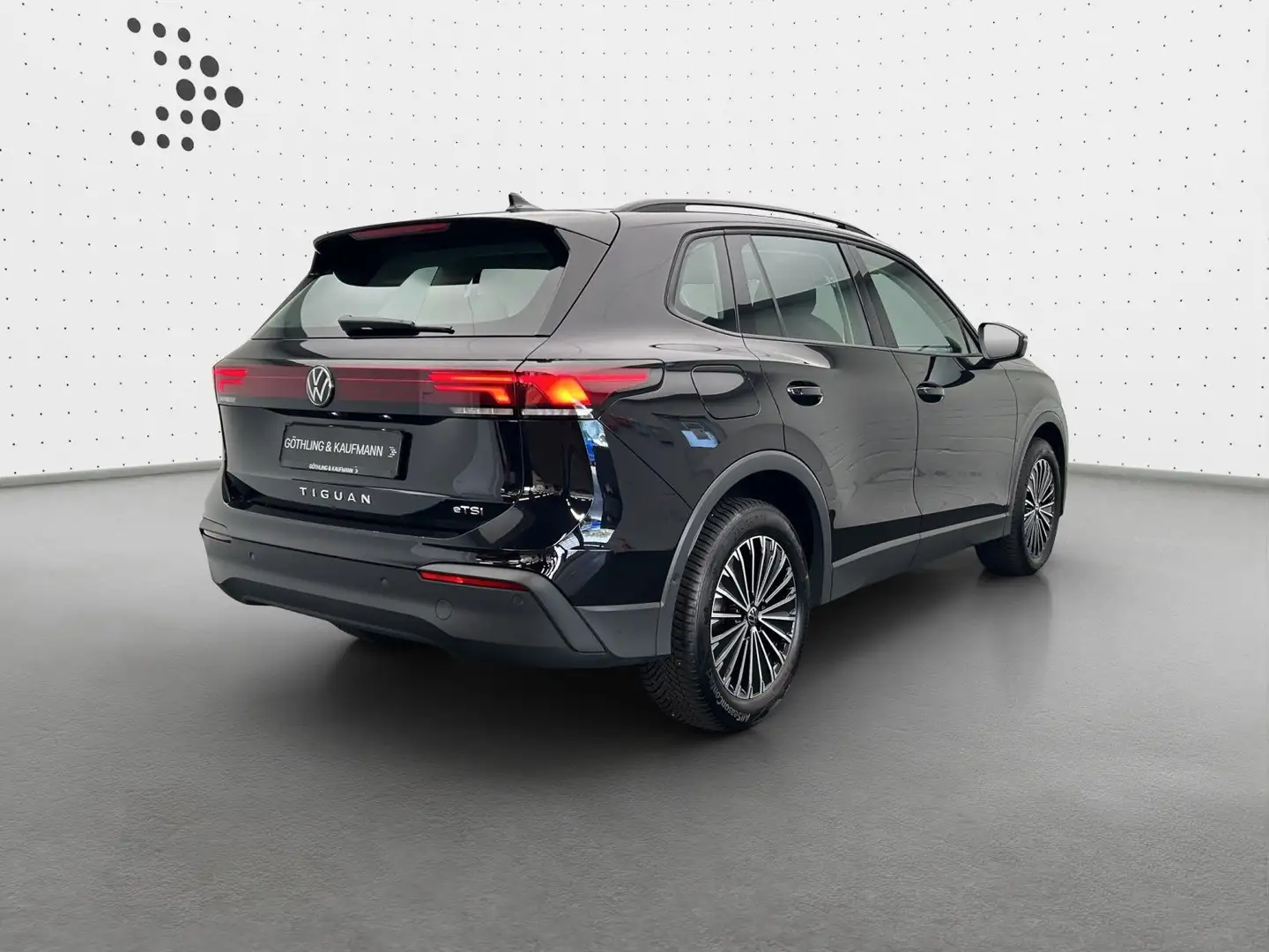Volkswagen Tiguan 1.5 eTSI DSG*NAVI*AHK*KAM*SHZ*ASG* Schwarz - 2