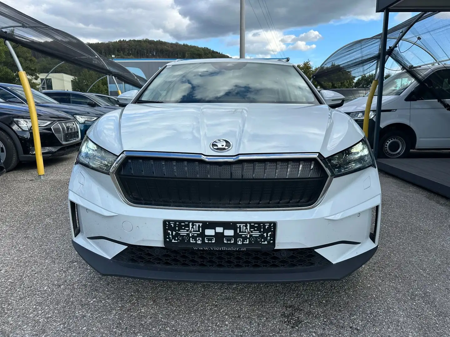 Skoda Enyaq iV 80 82kwh Matrix-ACC-Wärmepumpe Weiß - 2