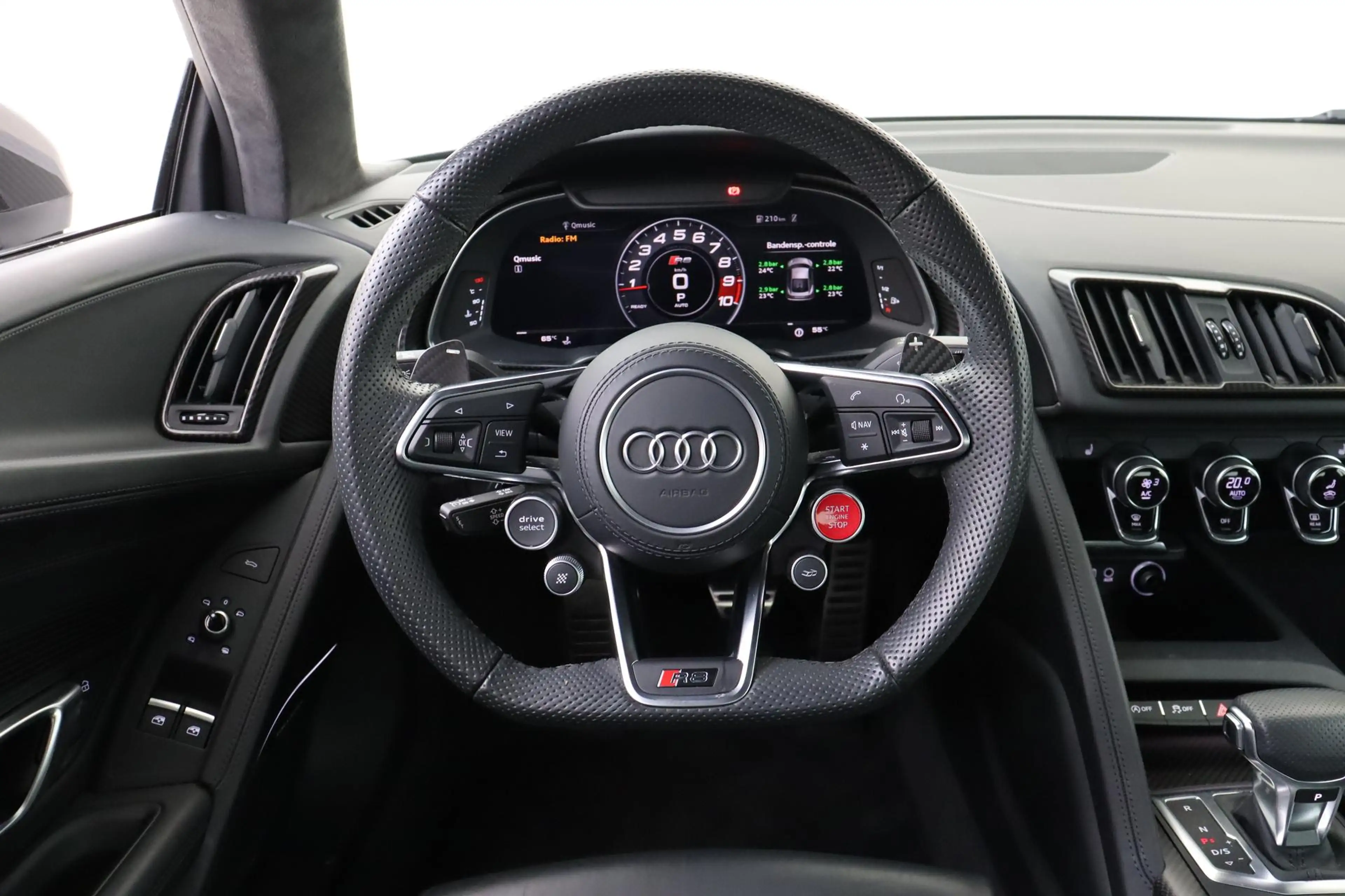 Audi R8 5.2 PERFORMANCE RWD CARBON BODYKIT|CARBON SPOILER| — photo 2