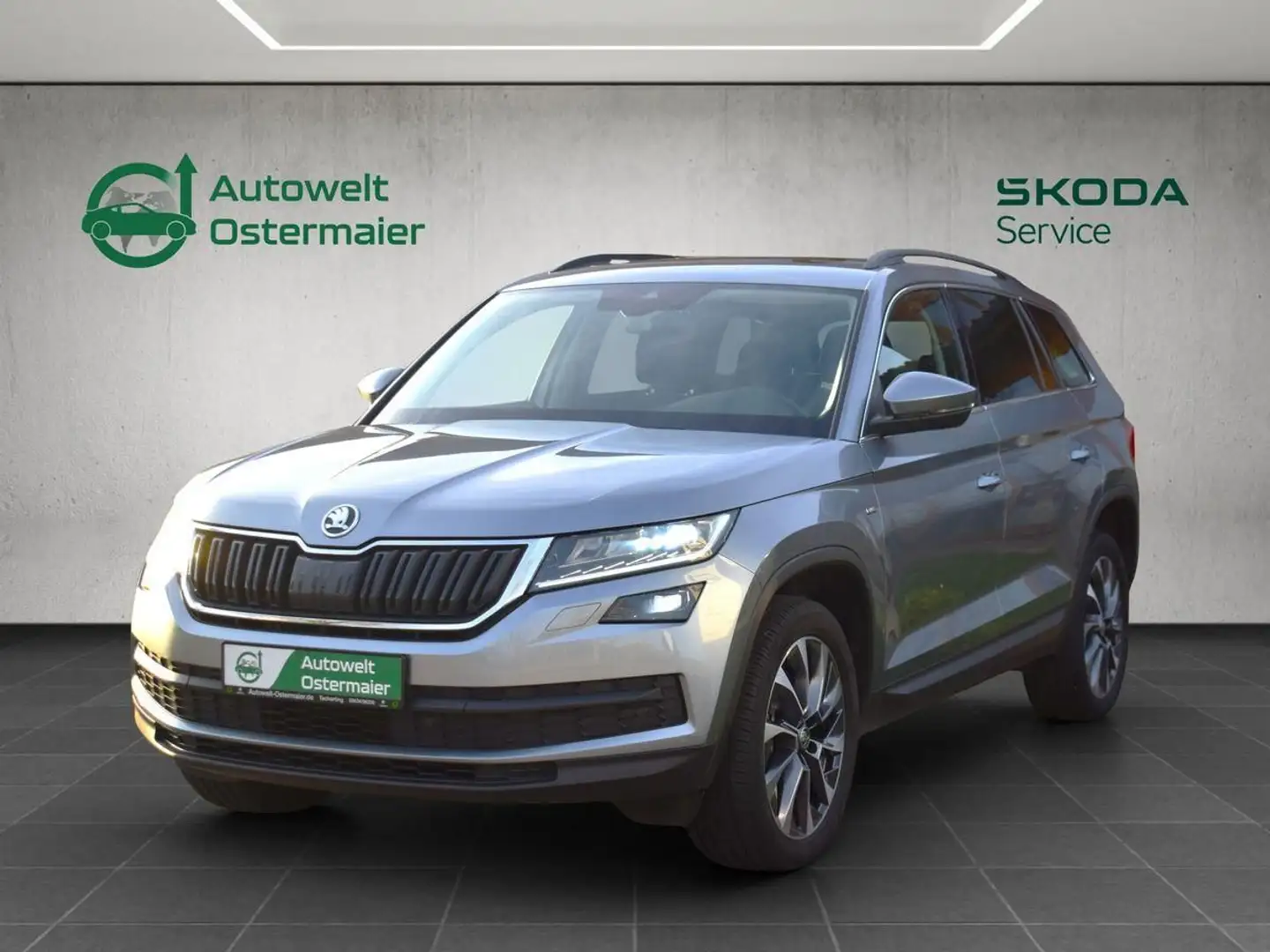 Skoda Kodiaq 2.0 TSI DSG 4x4 Drive 125*Pano*7-Si.* Gris - 1