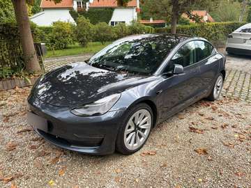 Model 3 78 kWh AWD Long Range Dual Motor (366kW)