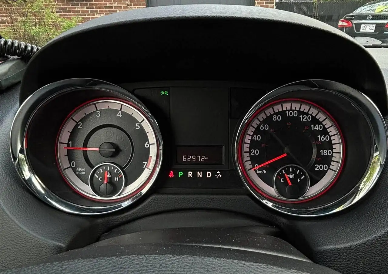 Dodge Grand Caravan photo Dodge Grand Caravan