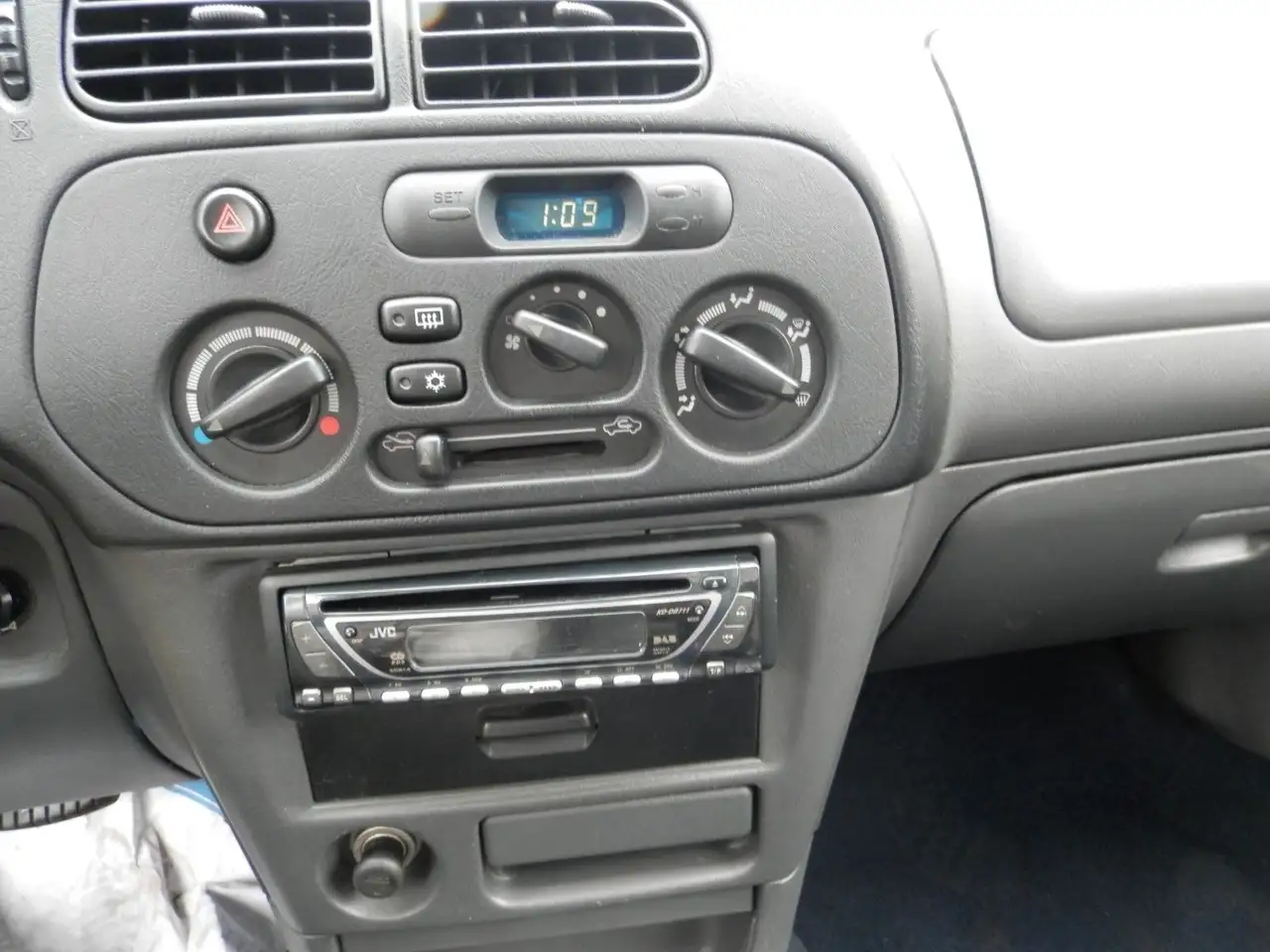 Mitsubishi Colt "Automatik"eSSD"Alu"Allwetter"Klima", foto 8