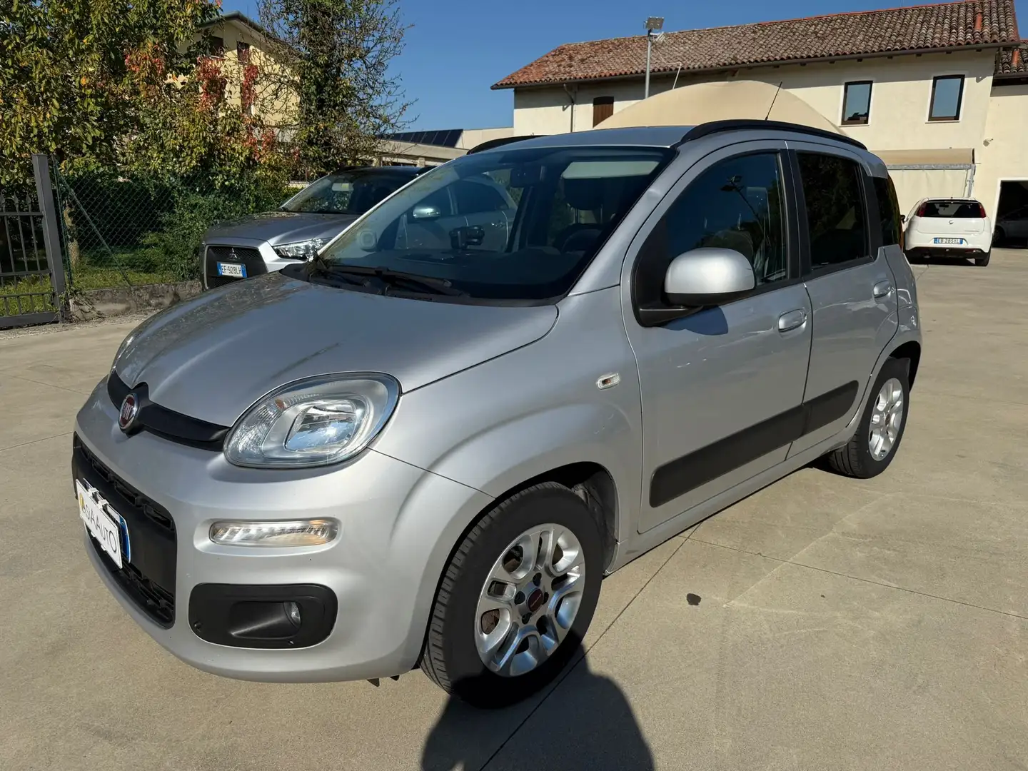Fiat Panda 1.2 Lounge 90.500KM Argento - 1