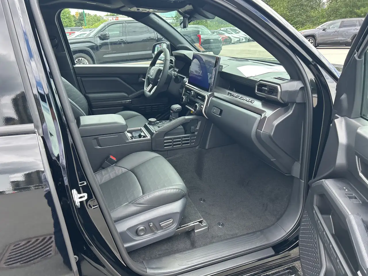 Toyota Tacoma снимка Toyota Tacoma