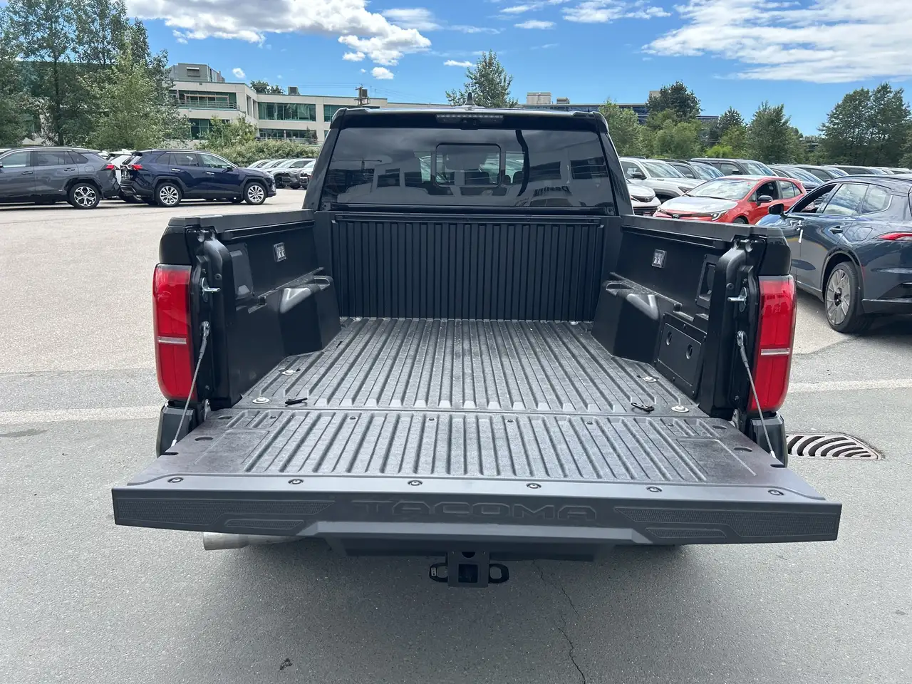 Toyota Tacoma снимка Toyota Tacoma