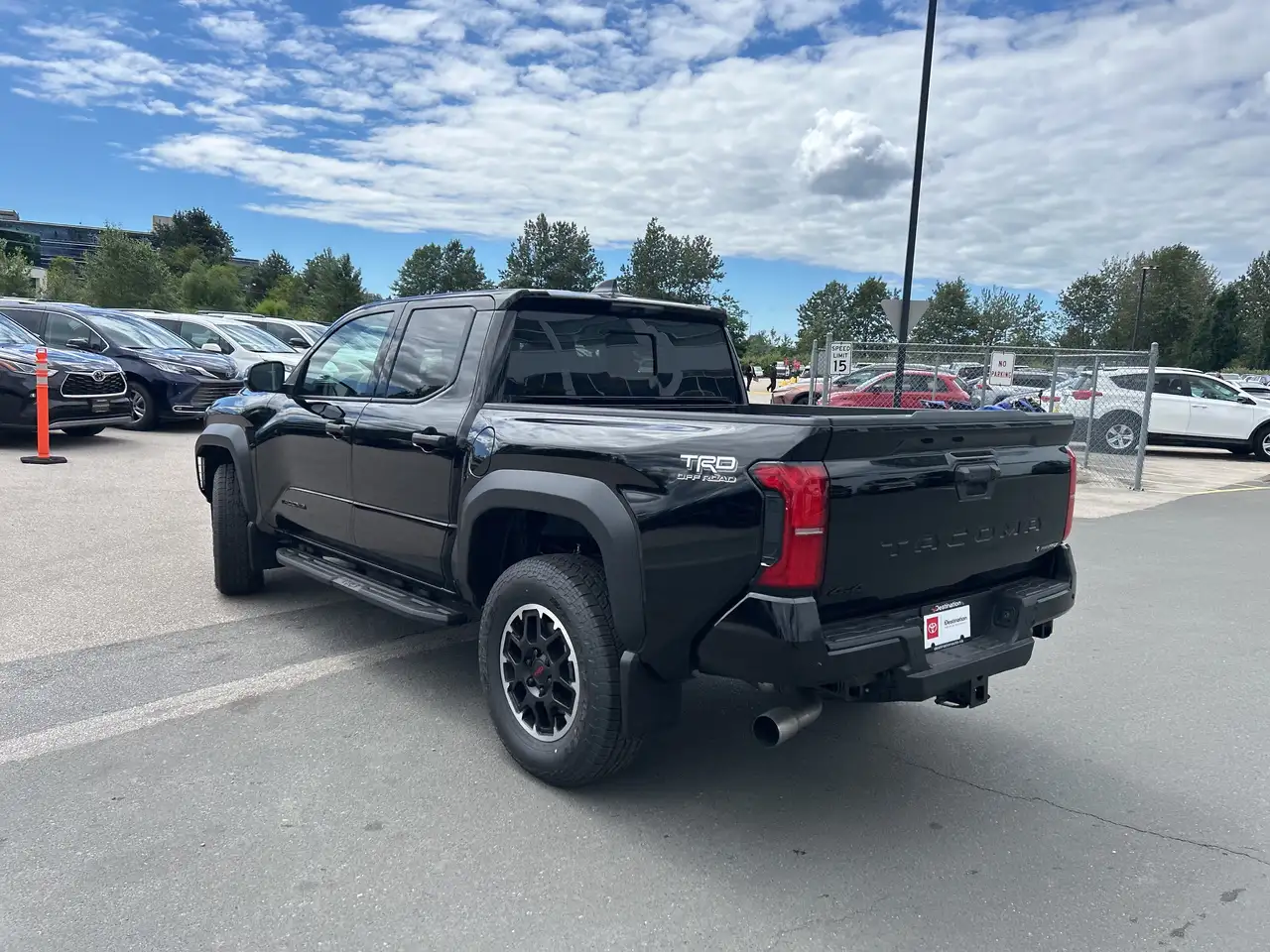 Toyota Tacoma снимка Toyota Tacoma