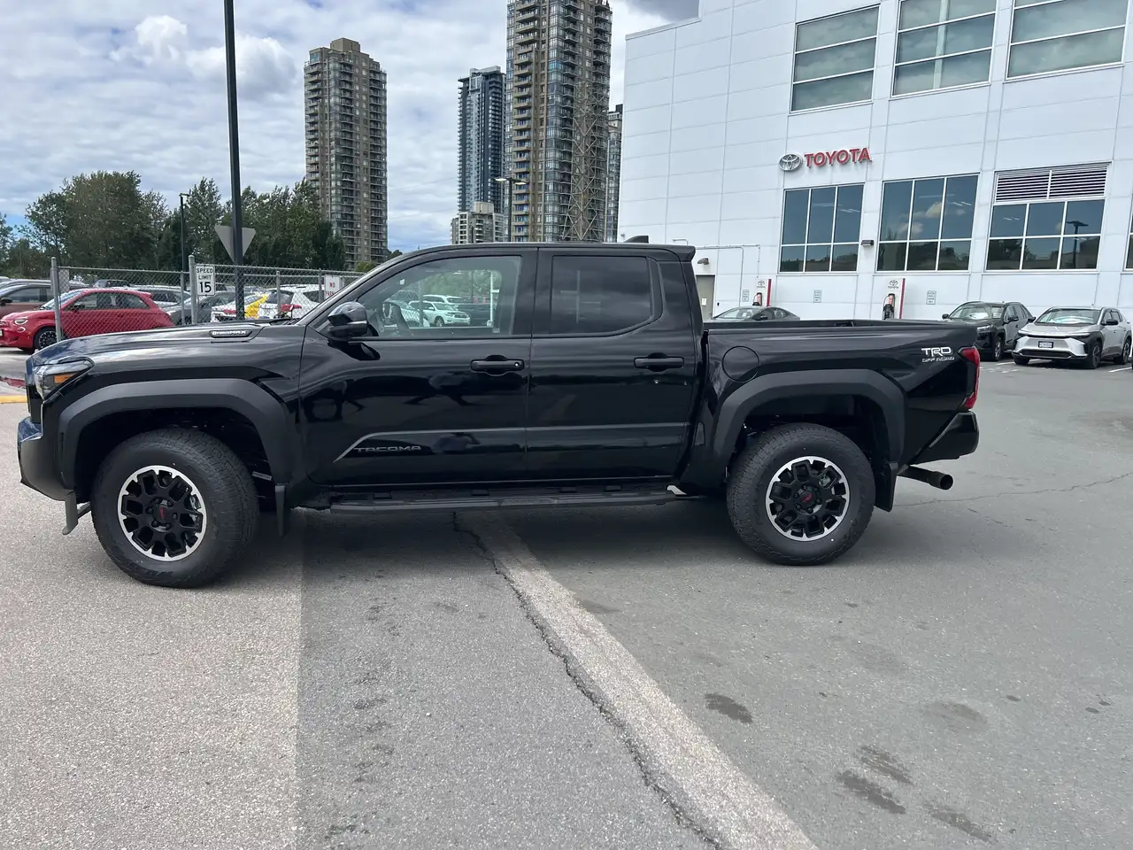 Toyota Tacoma снимка Toyota Tacoma