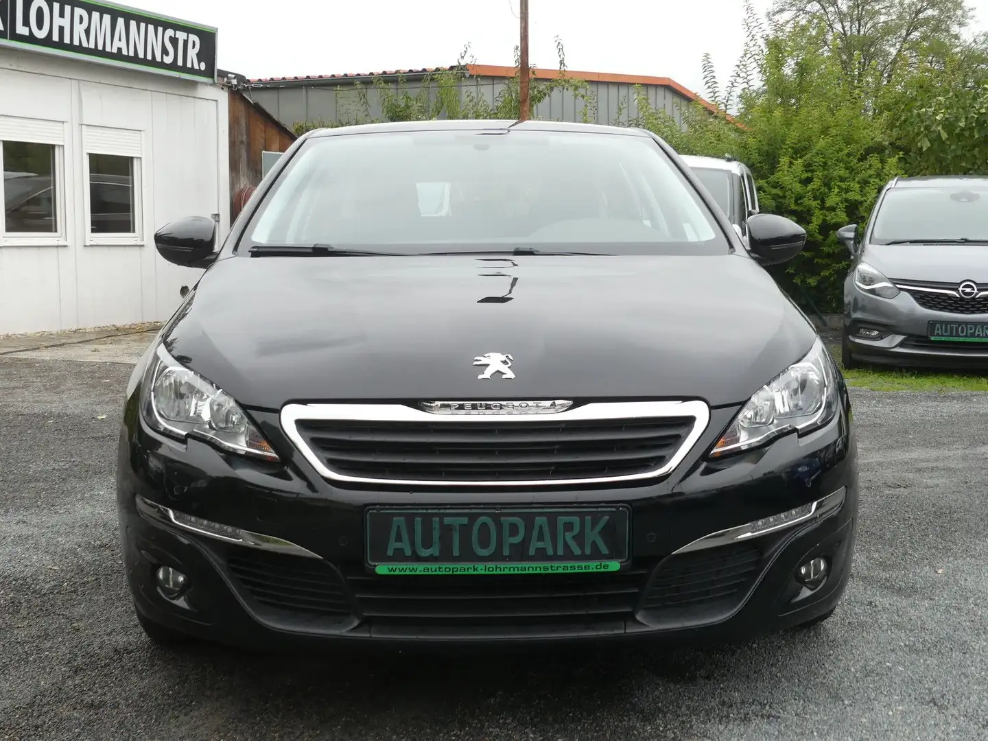 Peugeot 308 SW Active*NAVI*AHK*Nr.83 Schwarz - 2
