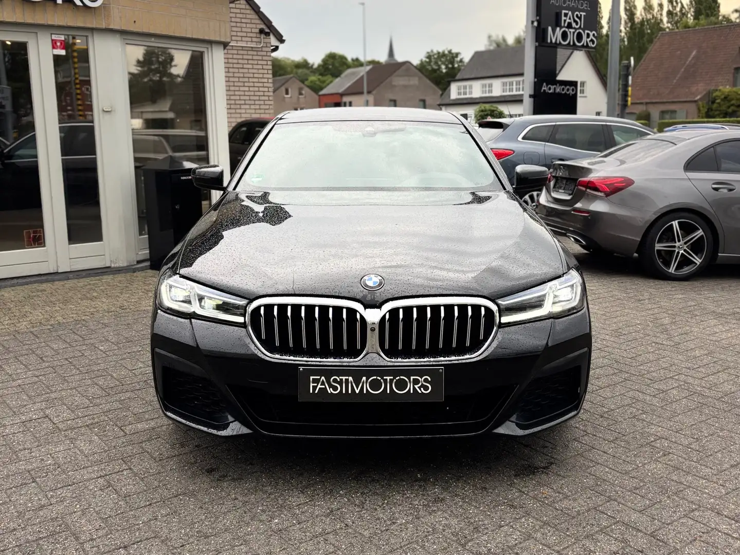 BMW 530 530e Aut. M Sport Edition FACELIFT Negro - 2