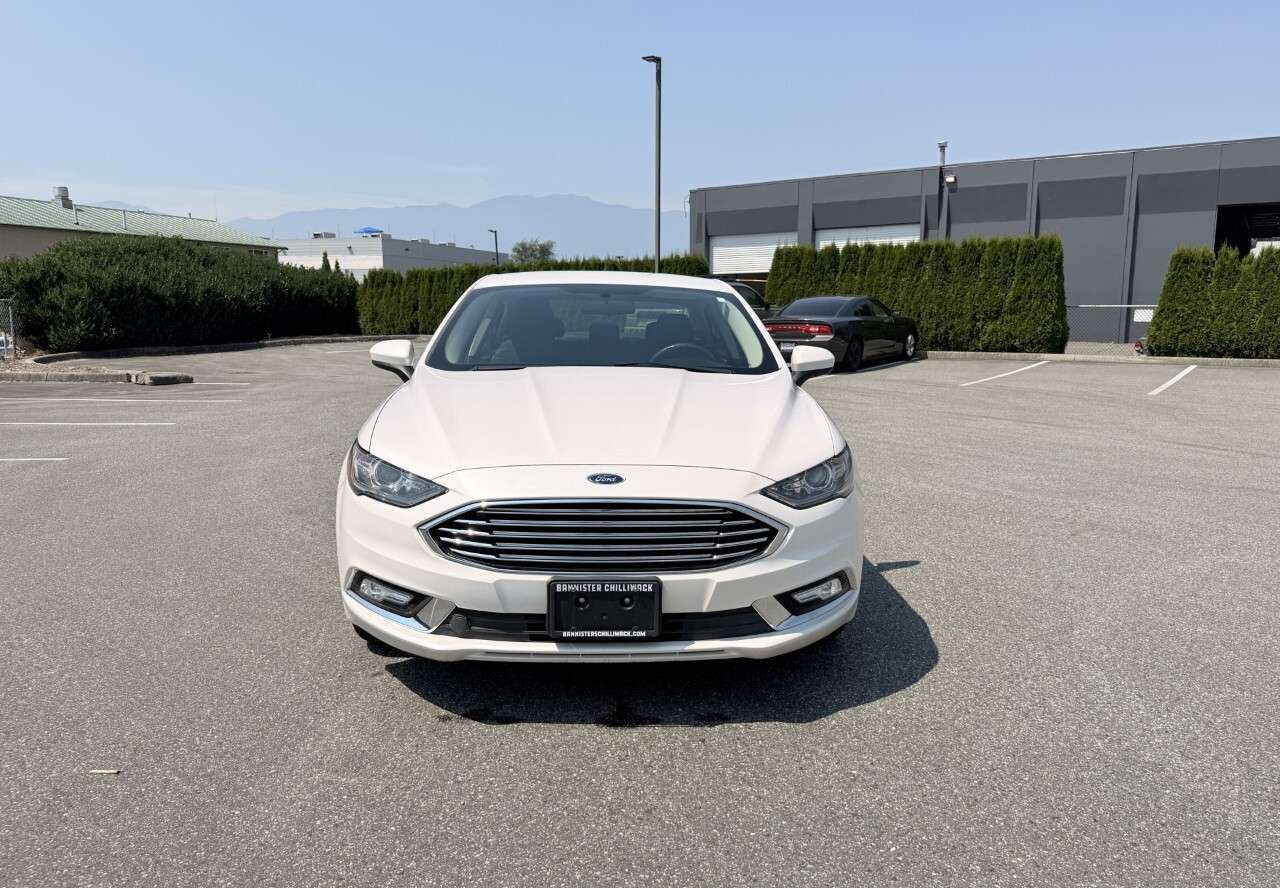 2017 Ford Fusion 4dr Sdn SE FWD — снимка 1