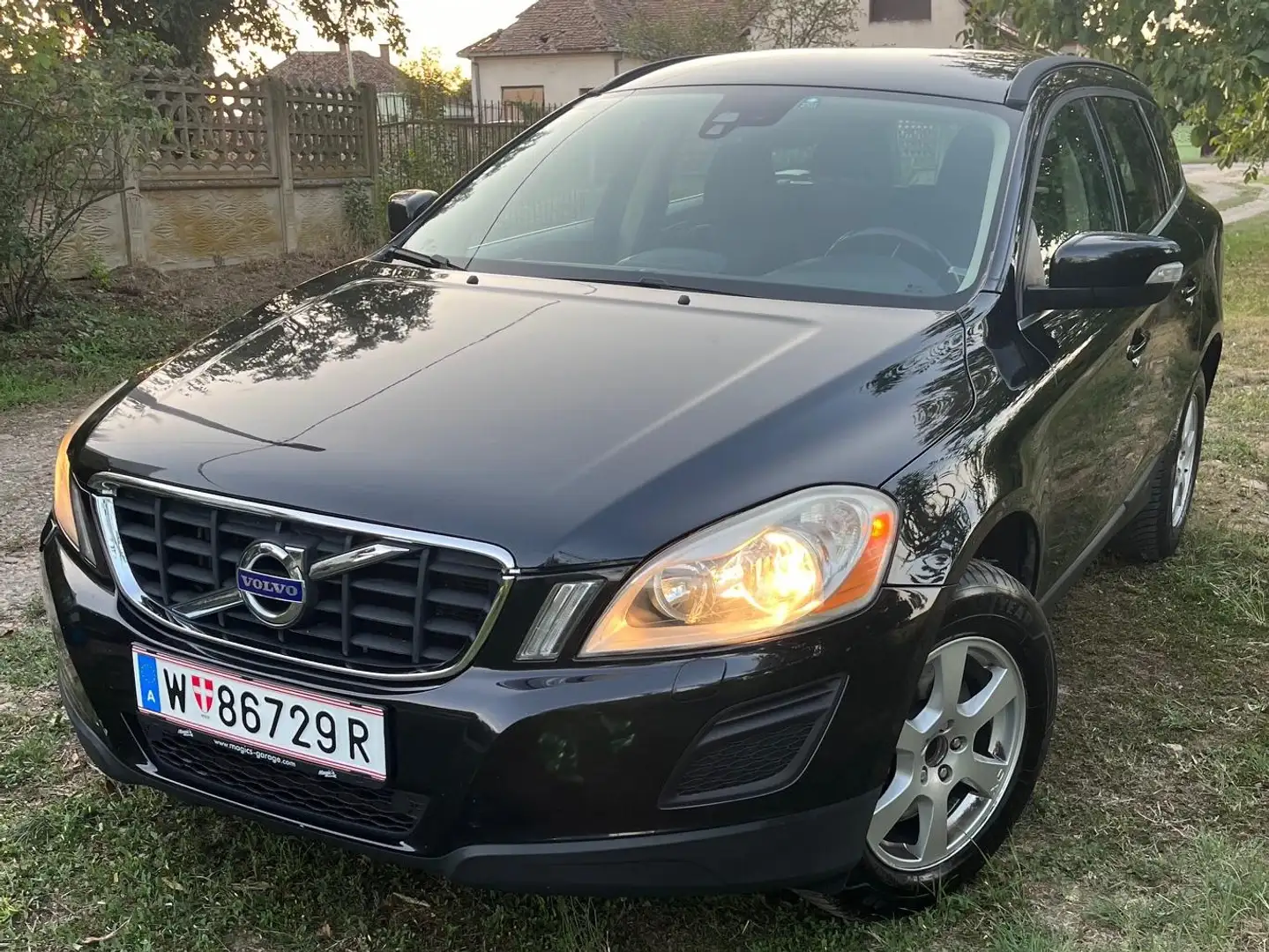 Volvo XC60 XC60 Schwarz - 1