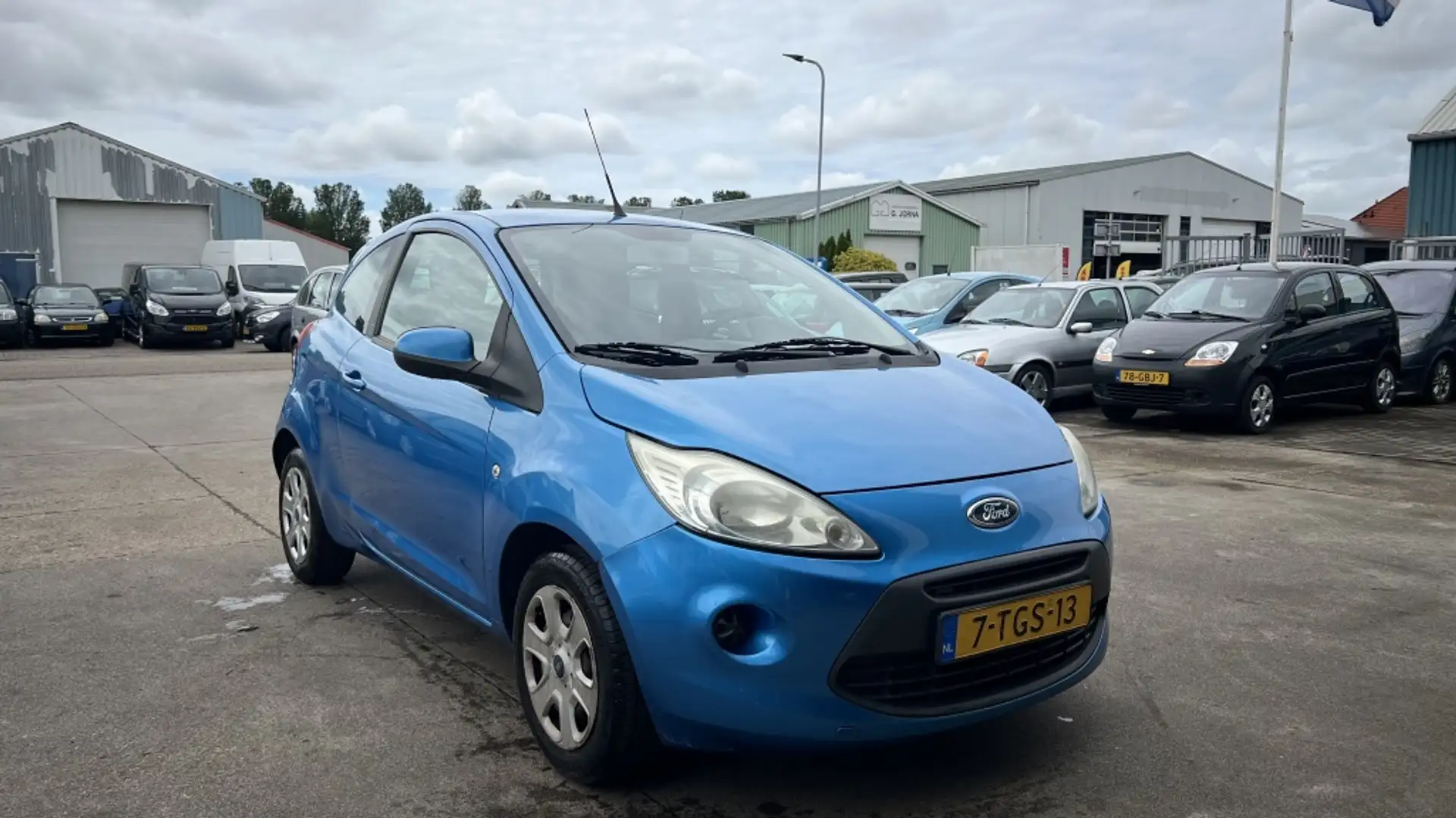 Ford Ka/Ka+ 1.2 Titanium Azul - 2
