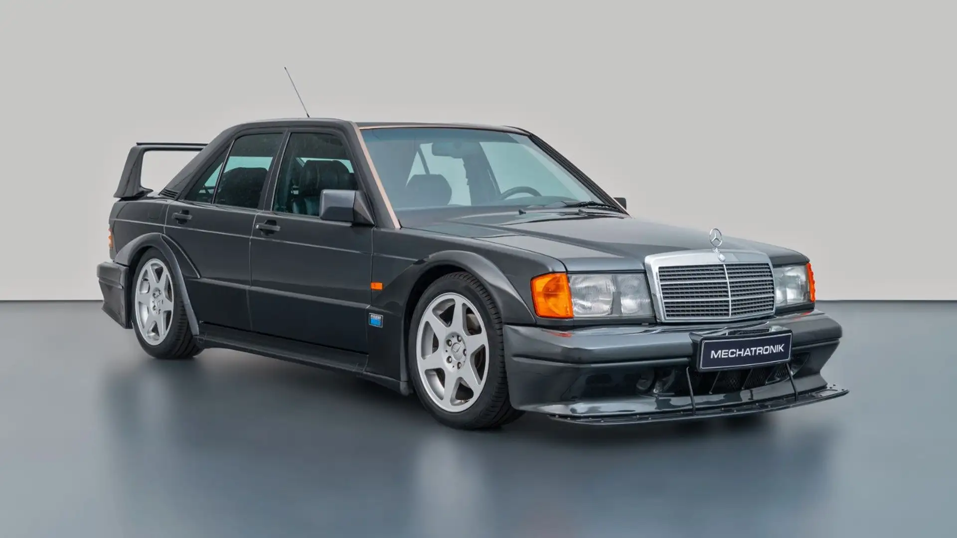 Mercedes-Benz 190 E 2.5-16 EVO II Grau - 1
