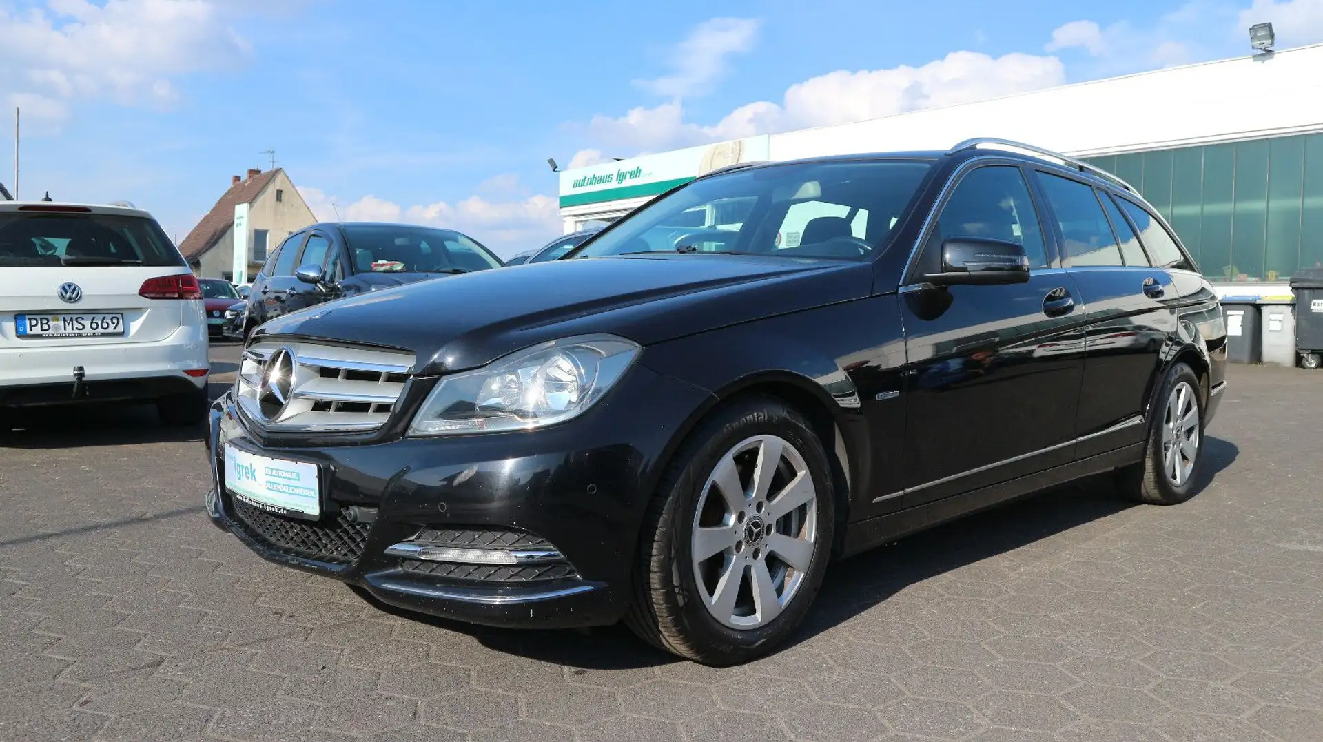 Mercedes-Benz C 220 T CDI BlueEfficiency Avantgarde Schwarz - 1