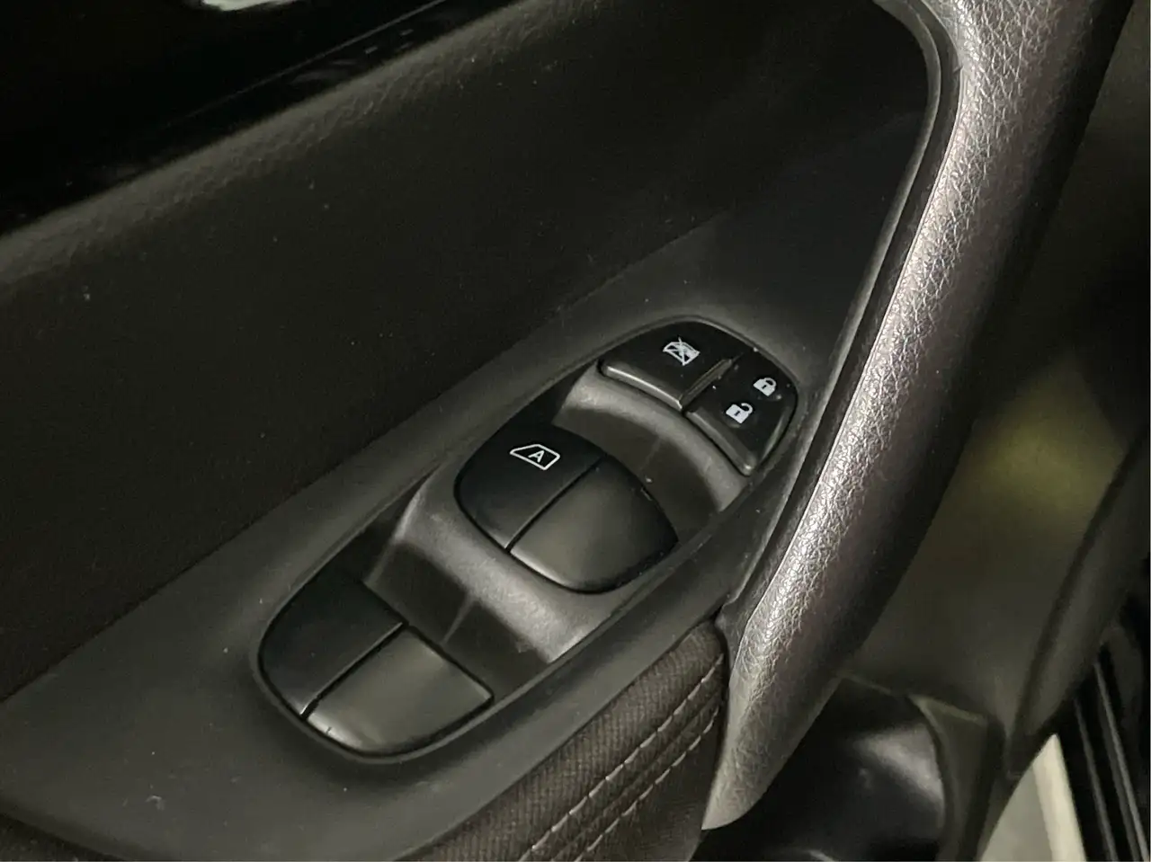 Nissan Qashqai photo Nissan Qashqai