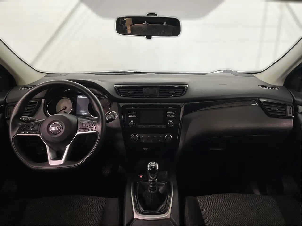 Nissan Qashqai photo Nissan Qashqai