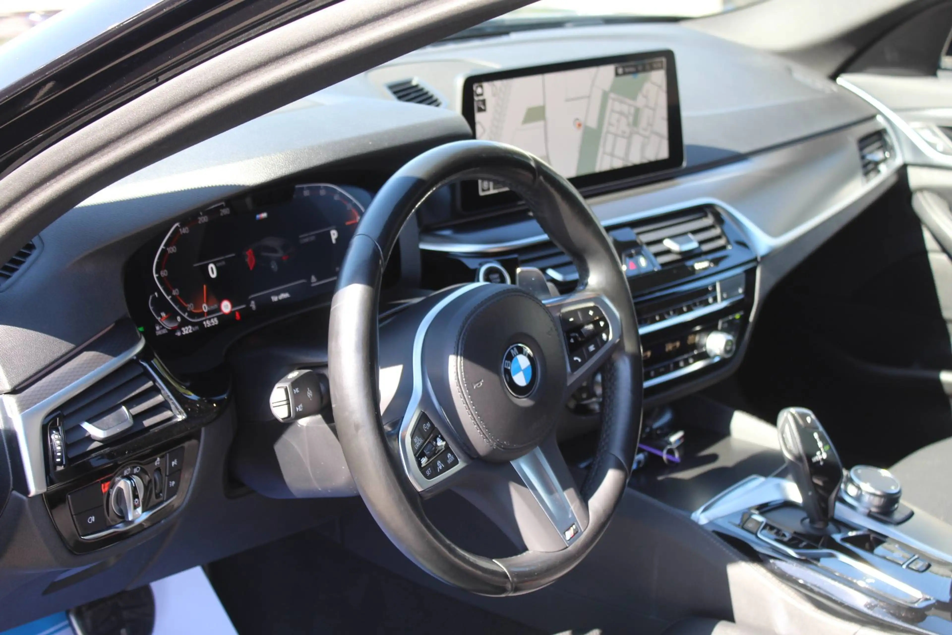 BMW 540 d Tour. xDrive M Sportpaket +Laser+HUD+Driving Pro+ — photo 4